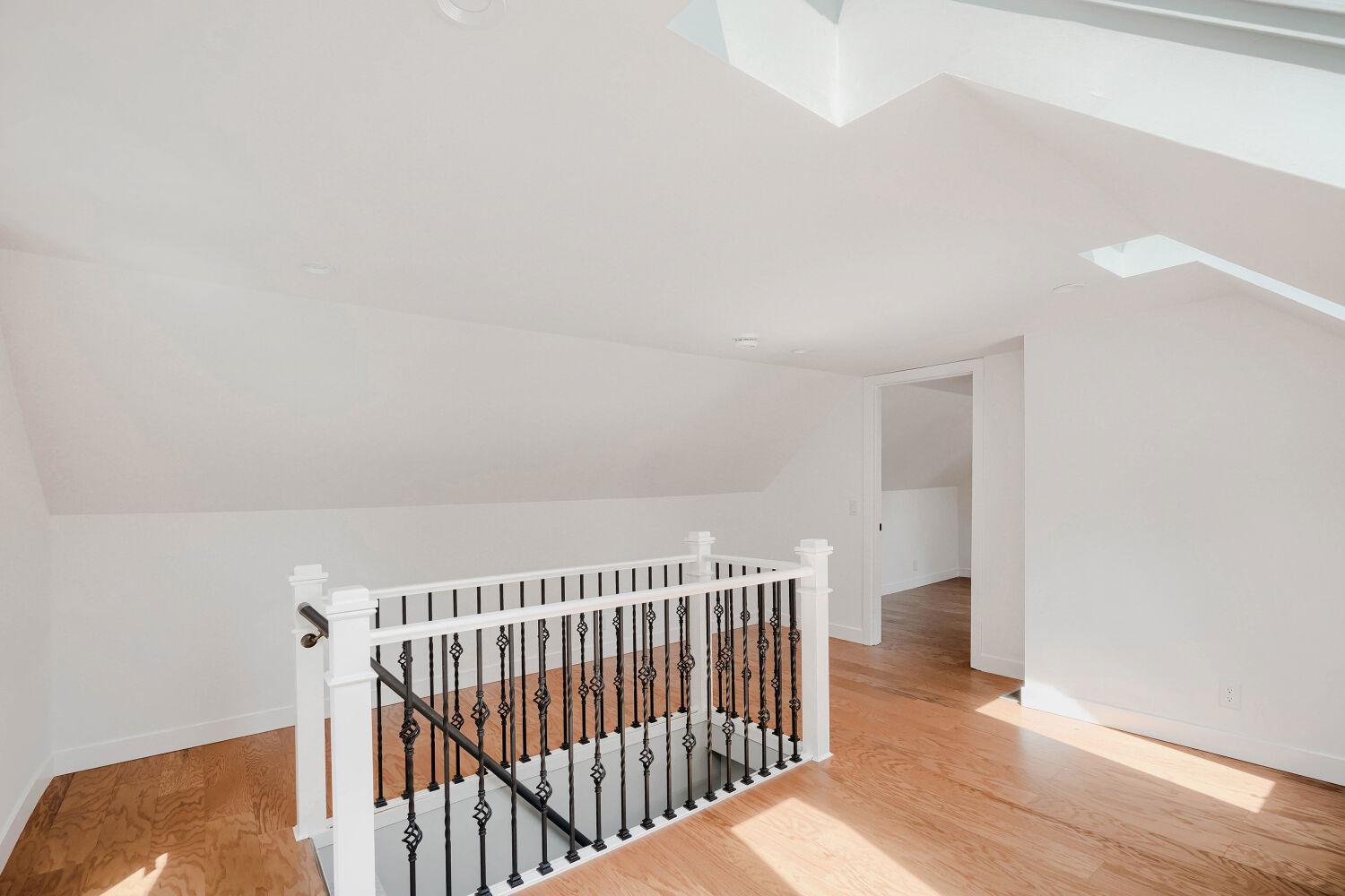 View of Residential at 2615 Columbus Avenue, Minneapolis MN 55407, Minneapolis (21 of 31) - Mike Wilen | Minnesota Team Real Estate