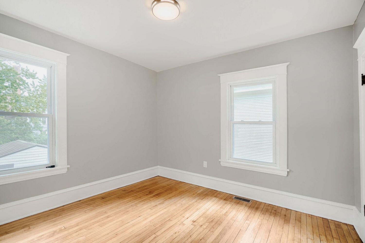View of Residential at 2615 Columbus Avenue, Minneapolis MN 55407, Minneapolis (16 of 31) - Mike Wilen | Minnesota Team Real Estate