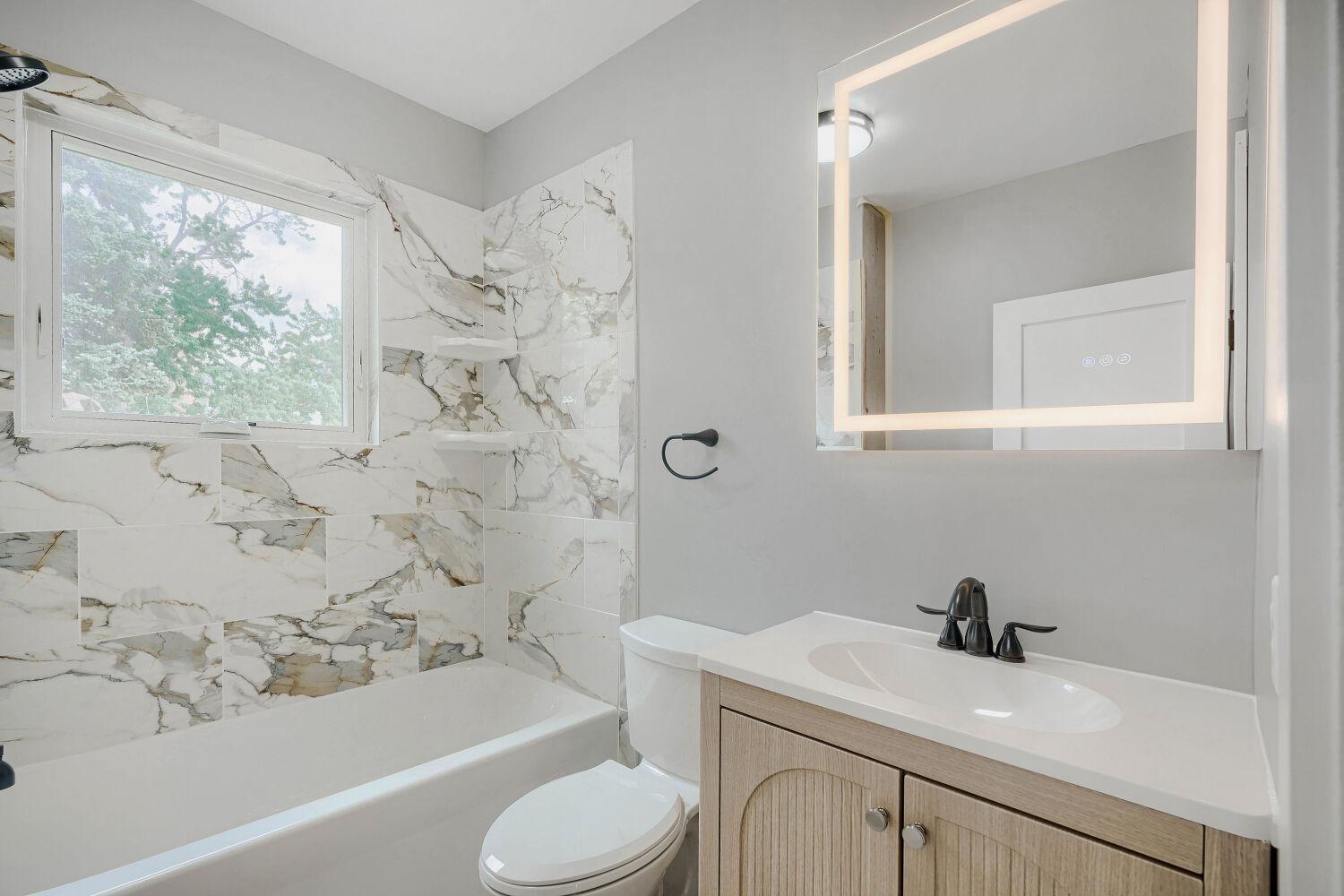 View of Residential at 2615 Columbus Avenue, Minneapolis MN 55407, Minneapolis (13 of 31) - Mike Wilen | Minnesota Team Real Estate