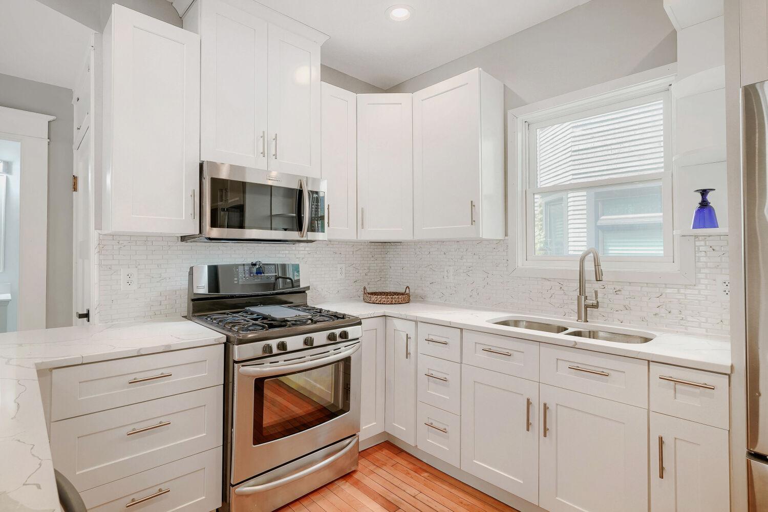 View of Residential at 2615 Columbus Avenue, Minneapolis MN 55407, Minneapolis (8 of 31) - Mike Wilen | Minnesota Team Real Estate