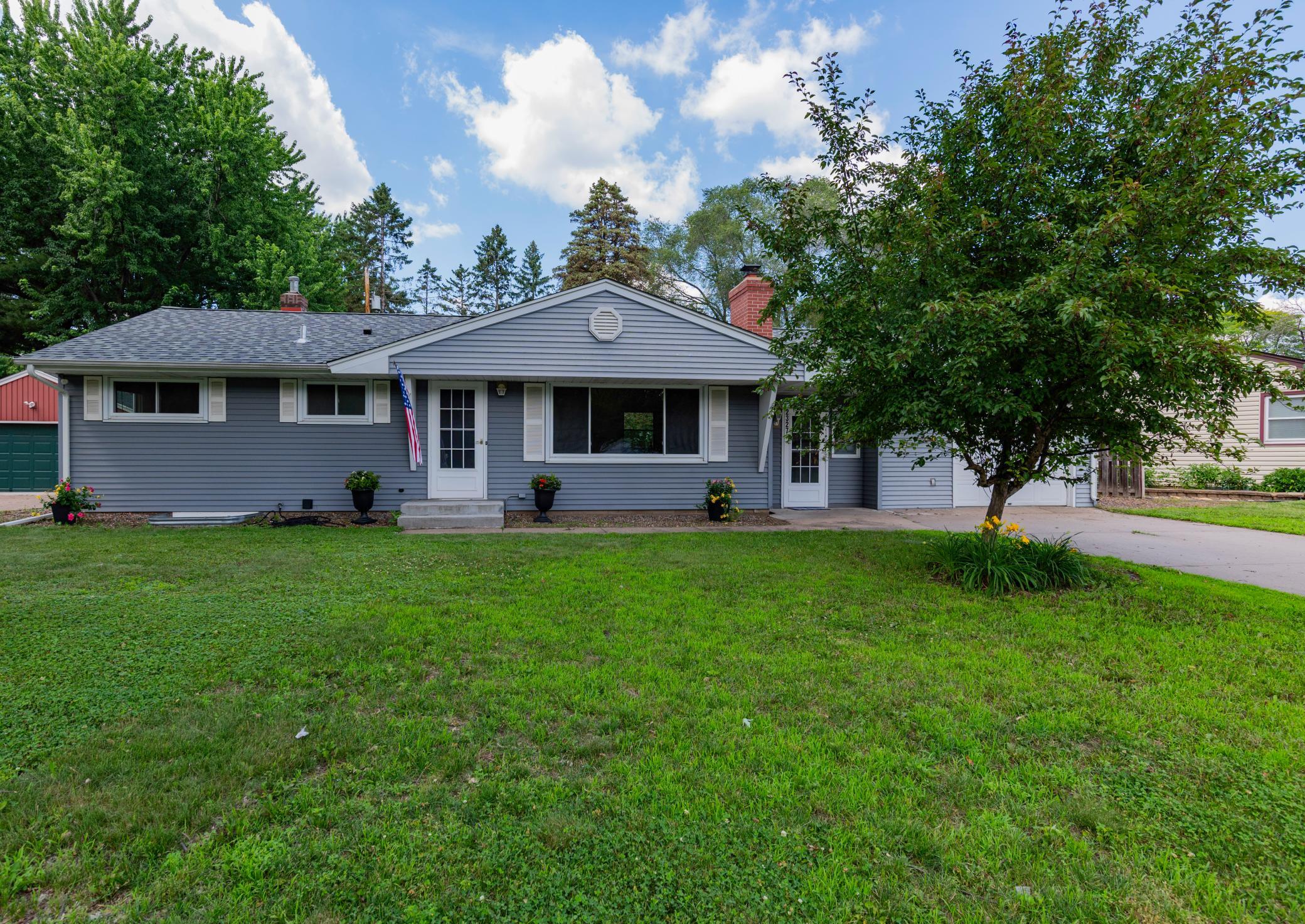 View of Residential at 2327 Circle Drive, White Bear Lake MN 55110, White Bear Lake (2 of 35) - Mike Wilen | Minnesota Team Real Estate