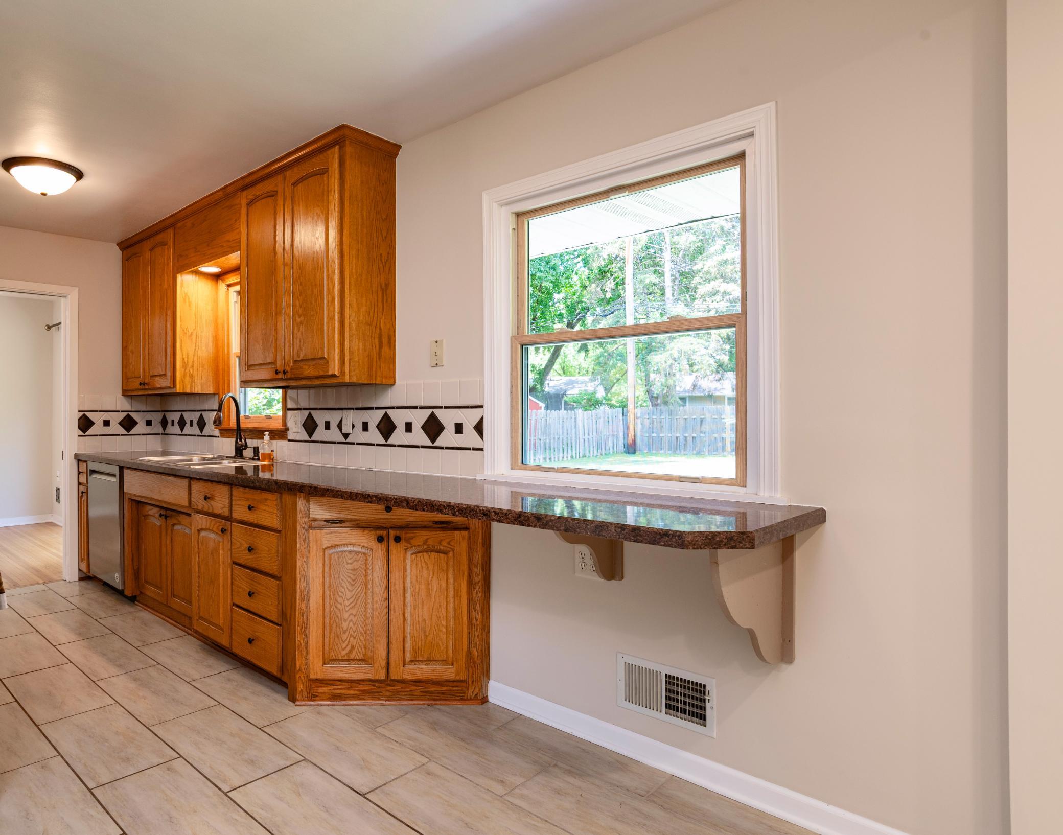 View of Residential at 2327 Circle Drive, White Bear Lake MN 55110, White Bear Lake (14 of 35) - Mike Wilen | Minnesota Team Real Estate