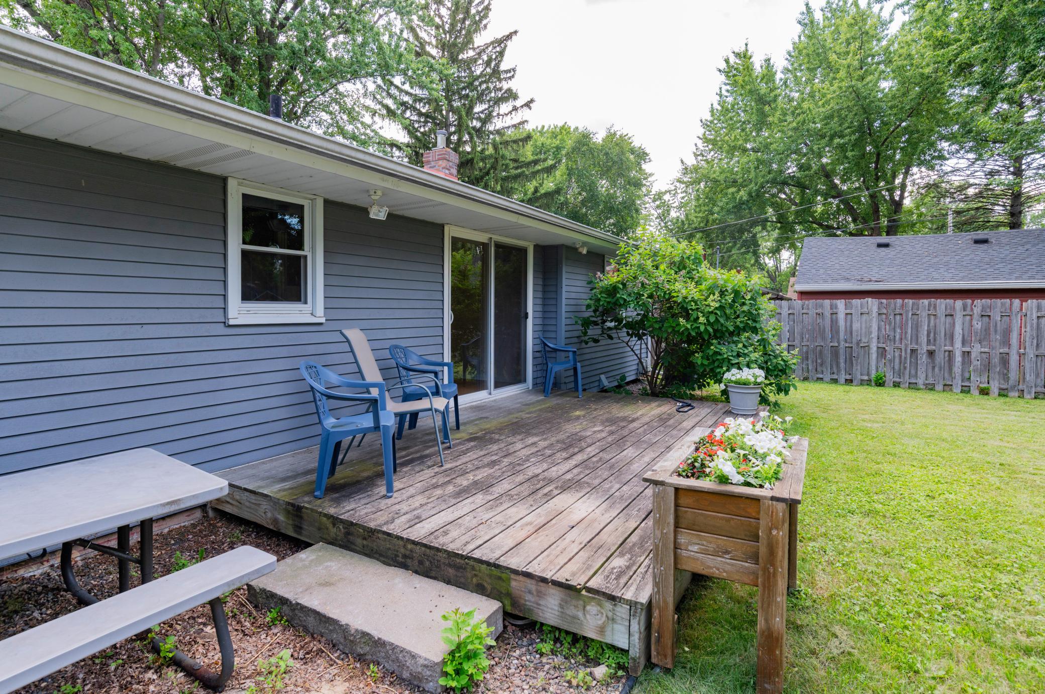 View of Residential at 2327 Circle Drive, White Bear Lake MN 55110, White Bear Lake (30 of 35) - Mike Wilen | Minnesota Team Real Estate