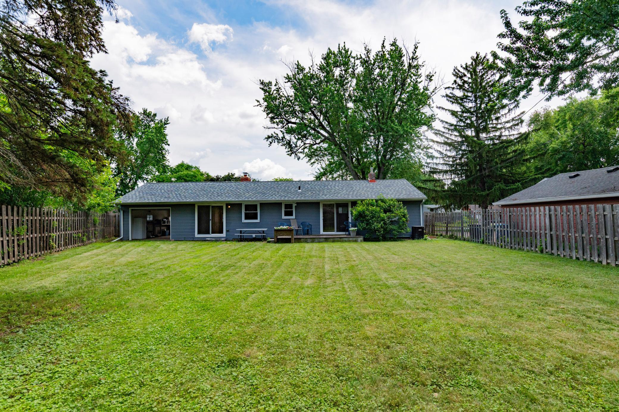 View of Residential at 2327 Circle Drive, White Bear Lake MN 55110, White Bear Lake (33 of 35) - Mike Wilen | Minnesota Team Real Estate