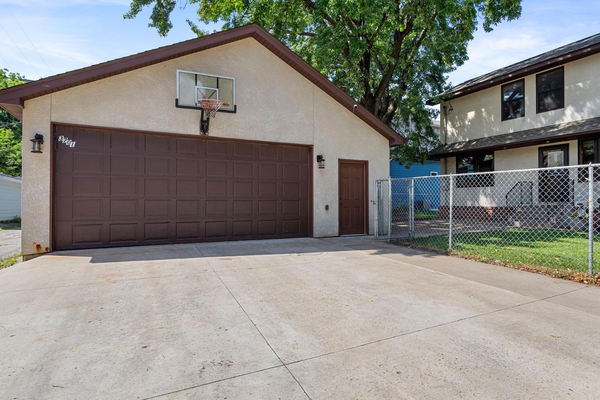 View of Residential at 3701 36th Avenue, Minneapolis MN 55406, Minneapolis (32 of 34) - Mike Wilen | Minnesota Team Real Estate