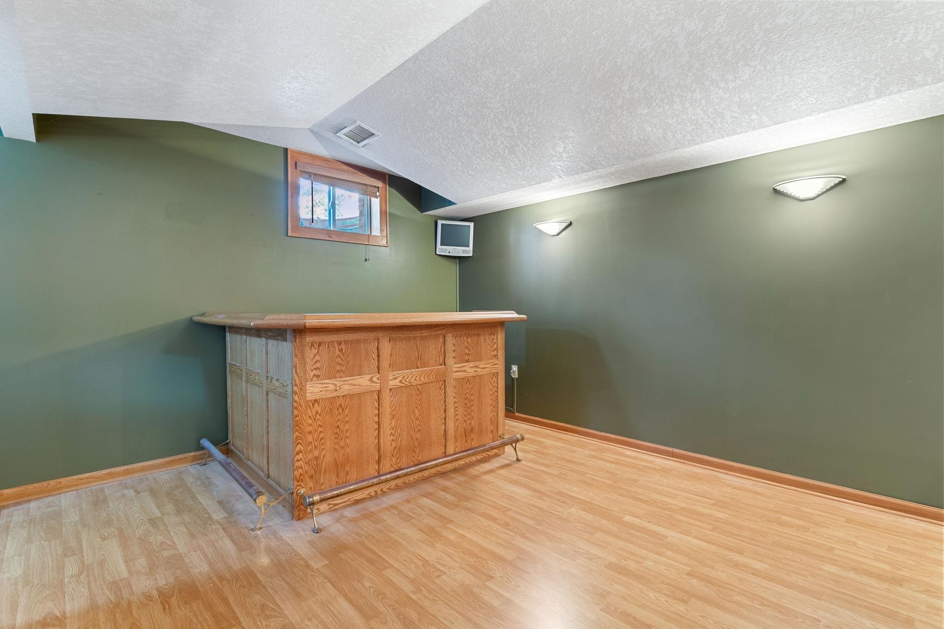 View of Residential at 3701 36th Avenue, Minneapolis MN 55406, Minneapolis (26 of 34) - Mike Wilen | Minnesota Team Real Estate