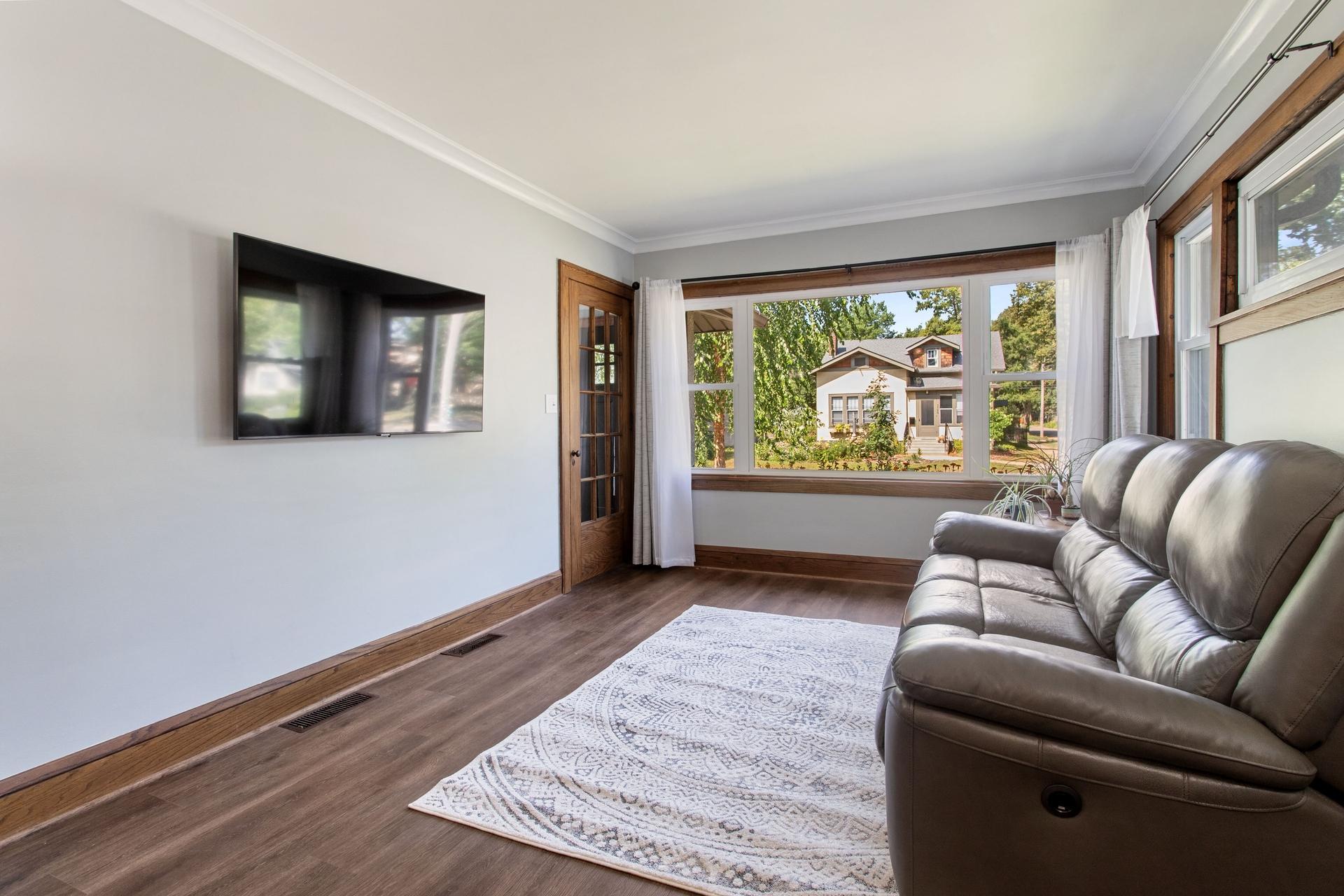 View of Residential at 3701 36th Avenue, Minneapolis MN 55406, Minneapolis (14 of 34) - Mike Wilen | Minnesota Team Real Estate