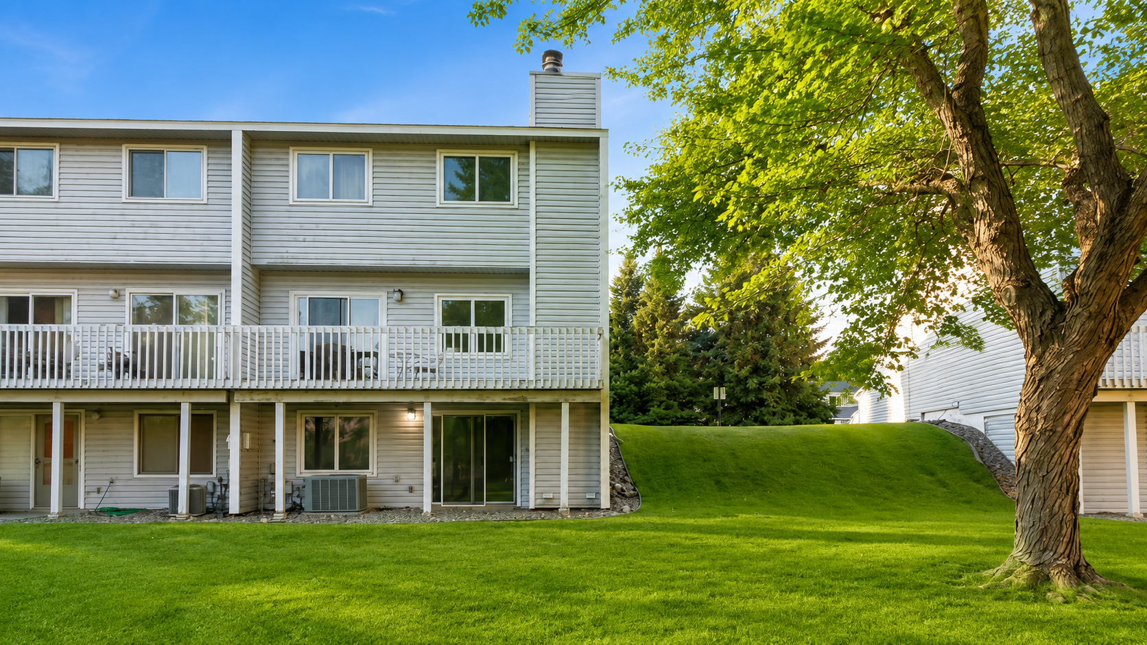 View of Residential at 2192 Tower Court, Woodbury MN 55125, Woodbury (28 of 28) - Mike Wilen | Minnesota Team Real Estate