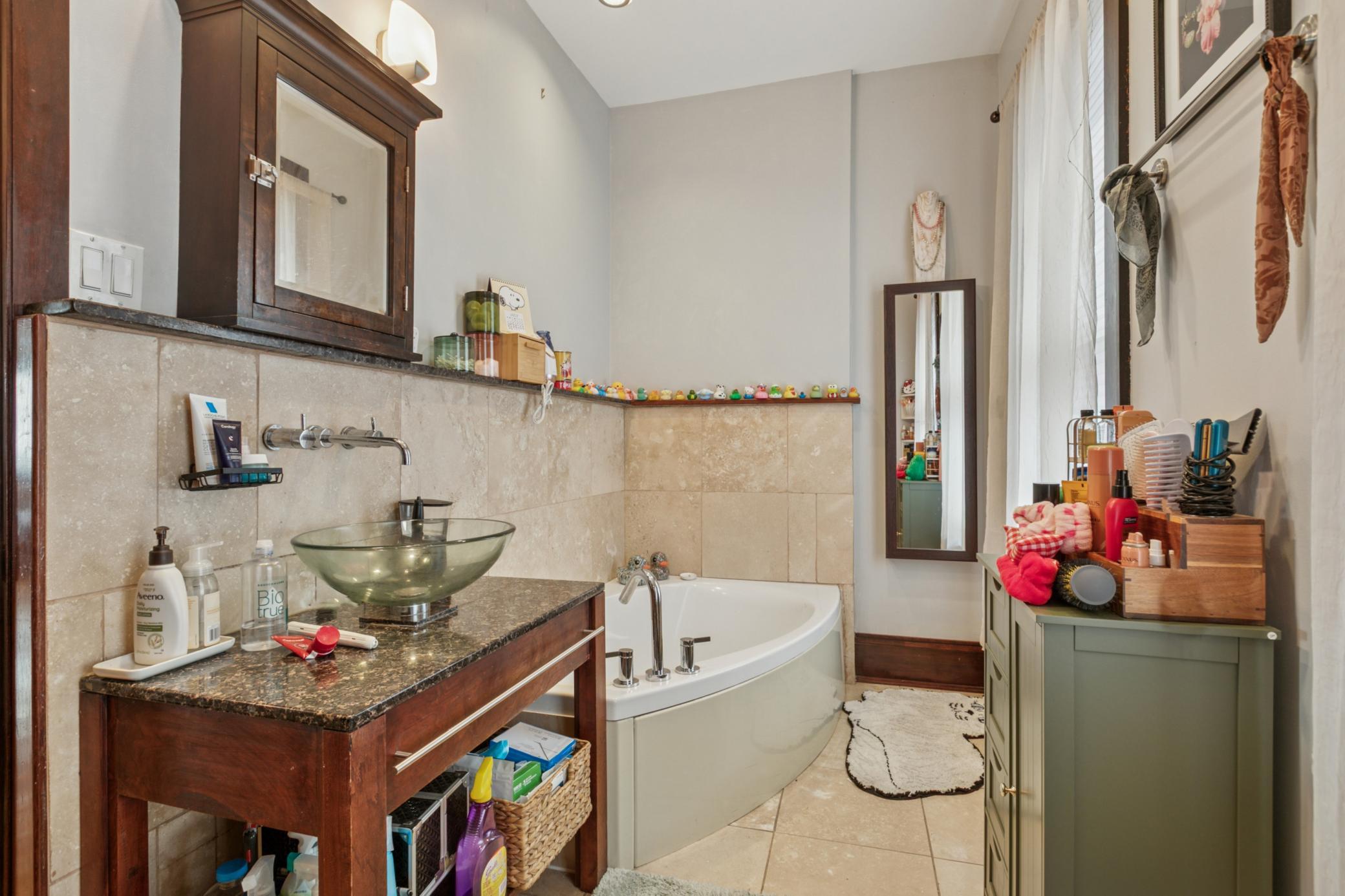 View of Residential Income at 3407 Fremont Avenue, Minneapolis MN 55408, Minneapolis (23 of 49) - Mike Wilen | Minnesota Team Real Estate