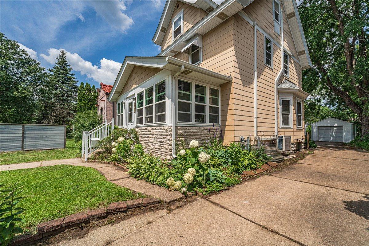 View of Residential at 1263 Minnehaha Avenue, Saint Paul MN 55104, Saint Paul (40 of 46) - Mike Wilen | Minnesota Team Real Estate