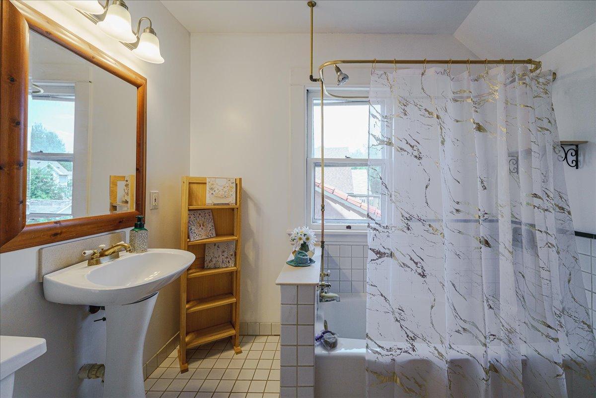 View of Residential at 1263 Minnehaha Avenue, Saint Paul MN 55104, Saint Paul (21 of 46) - Mike Wilen | Minnesota Team Real Estate