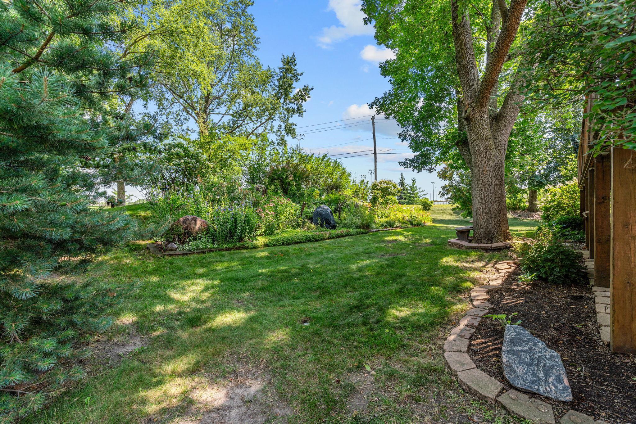 View of Residential at 10717 Yukon Avenue, Bloomington MN 55438, Bloomington (29 of 31) - Mike Wilen | Minnesota Team Real Estate