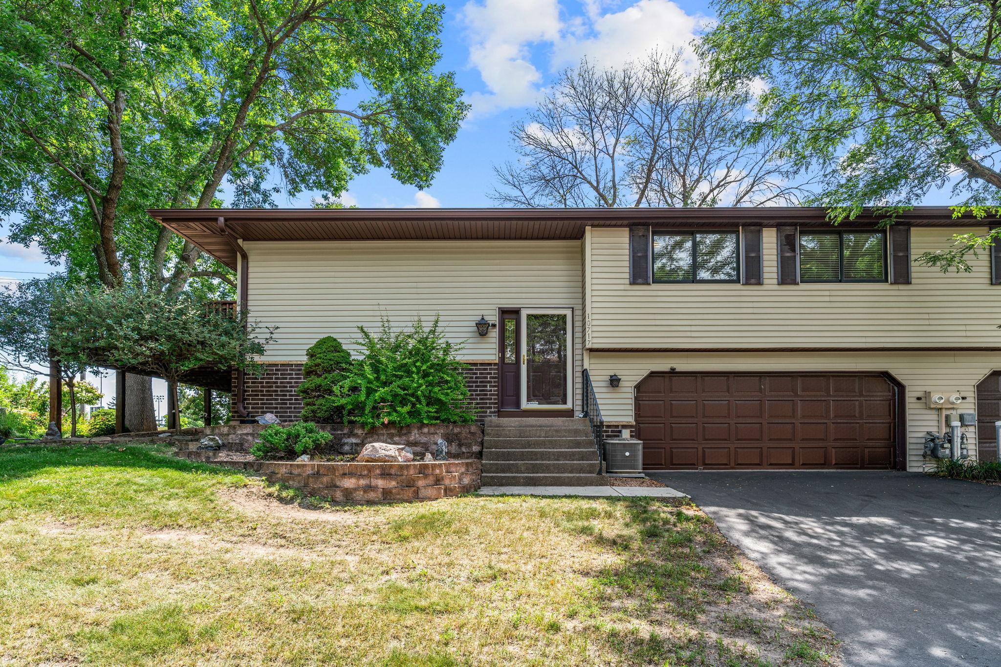 View of Residential at 10717 Yukon Avenue, Bloomington MN 55438, Bloomington (3 of 31) - Mike Wilen | Minnesota Team Real Estate