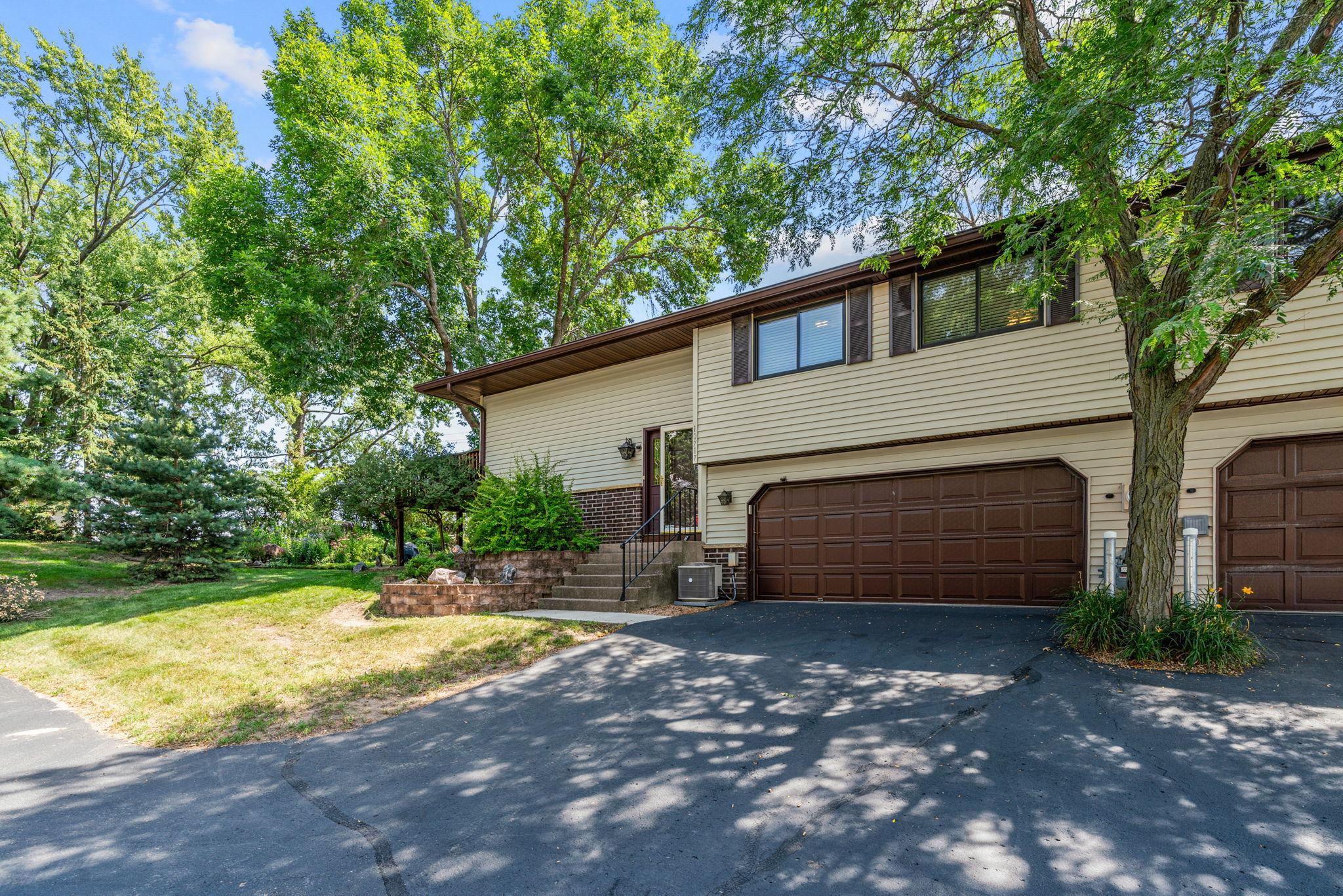View of Residential at 10717 Yukon Avenue, Bloomington MN 55438, Bloomington (2 of 31) - Mike Wilen | Minnesota Team Real Estate
