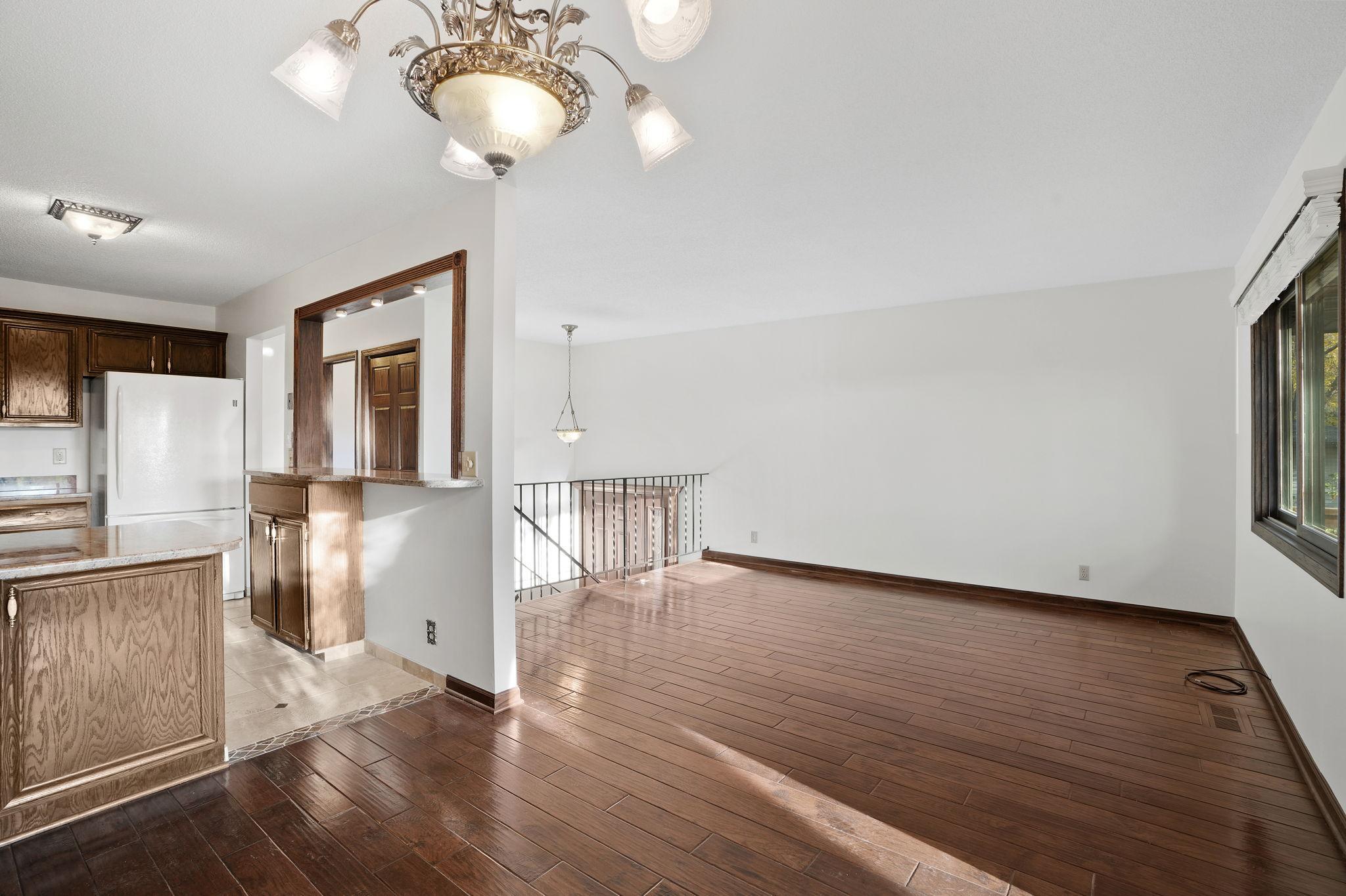 View of Residential at 10717 Yukon Avenue, Bloomington MN 55438, Bloomington (3 of 48) - Mike Wilen | Minnesota Team Real Estate