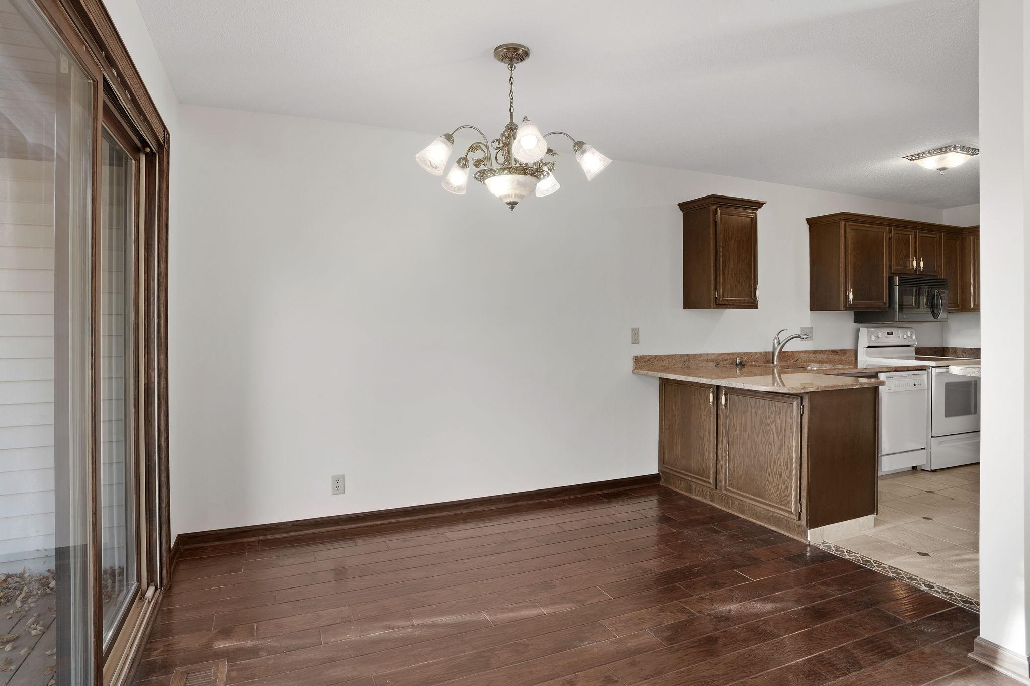 View of Residential at 10717 Yukon Avenue, Bloomington MN 55438, Bloomington (16 of 48) - Mike Wilen | Minnesota Team Real Estate