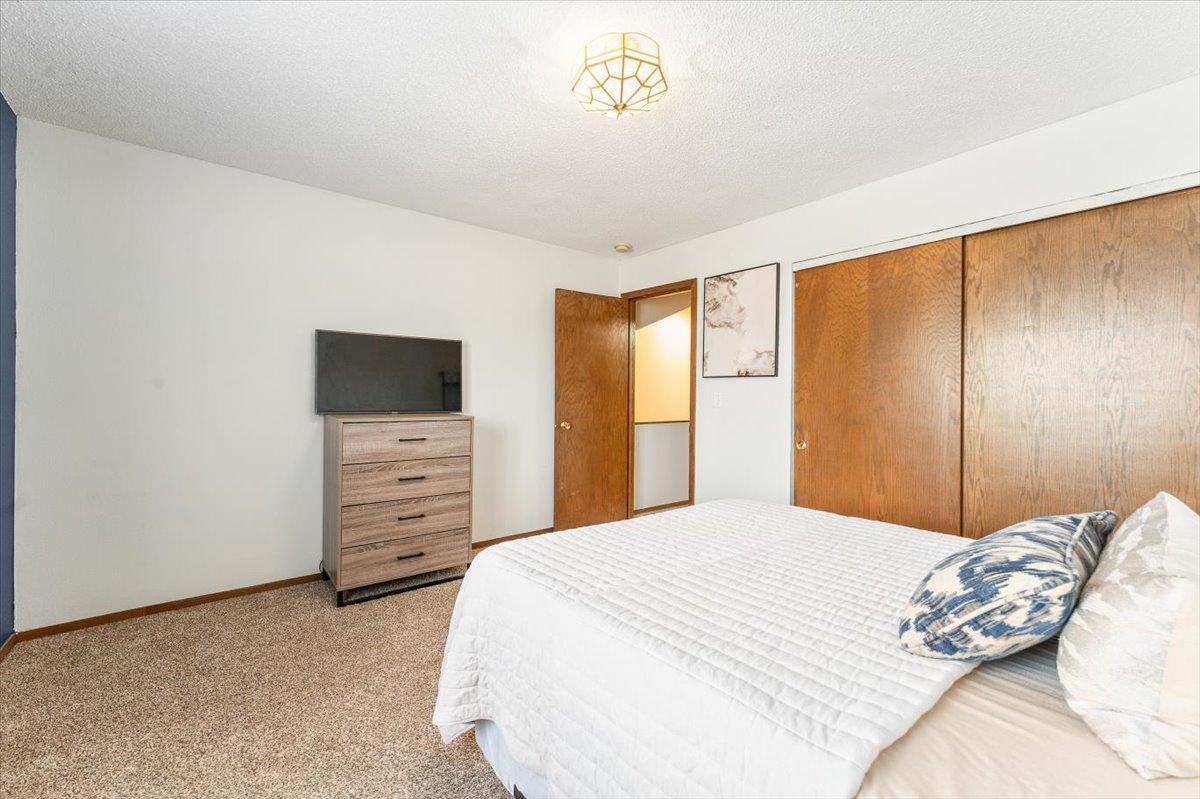 View of Residential at 1205 63rd Lane, Brooklyn Center MN 55430, Brooklyn Center (23 of 34) - Mike Wilen | Minnesota Team Real Estate