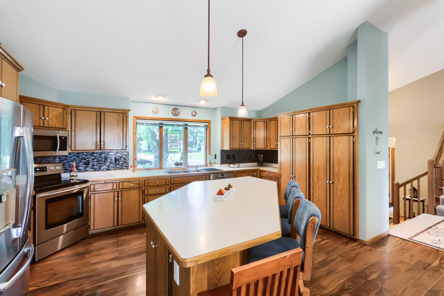 View of Residential at 7901 Lilac Lane, Victoria MN 55386, Victoria (9 of 33) - Mike Wilen | Minnesota Team Real Estate