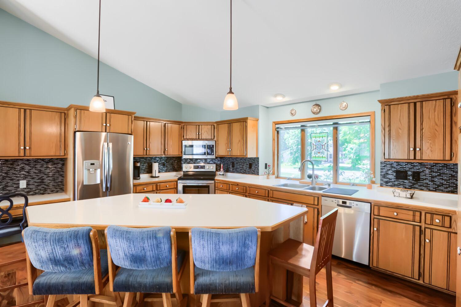 View of Residential at 7901 Lilac Lane, Victoria MN 55386, Victoria (5 of 33) - Mike Wilen | Minnesota Team Real Estate