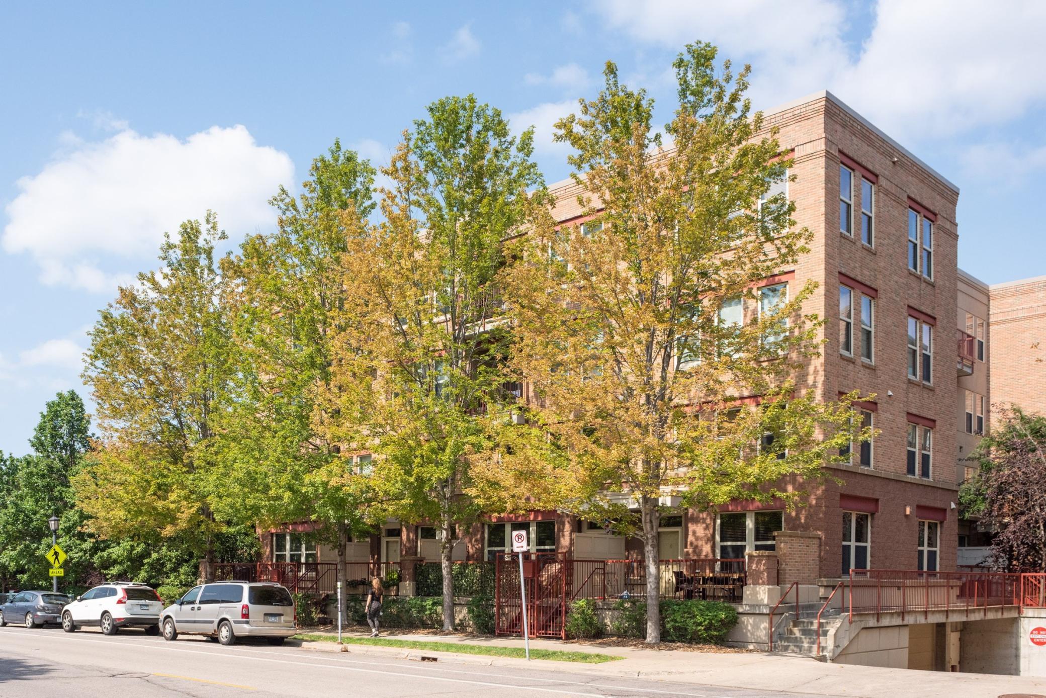 View of Residential at 600 2nd Street #405, Minneapolis MN 55401, Minneapolis (29 of 32) - Mike Wilen | Minnesota Team Real Estate
