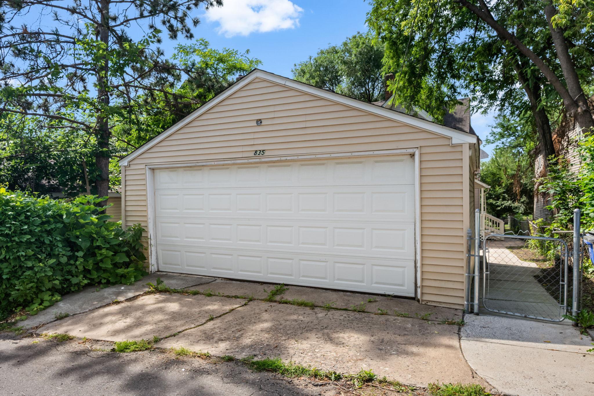 View of Residential at 835 3rd Street, Saint Paul MN 55106, Saint Paul (41 of 46) - Mike Wilen | Minnesota Team Real Estate