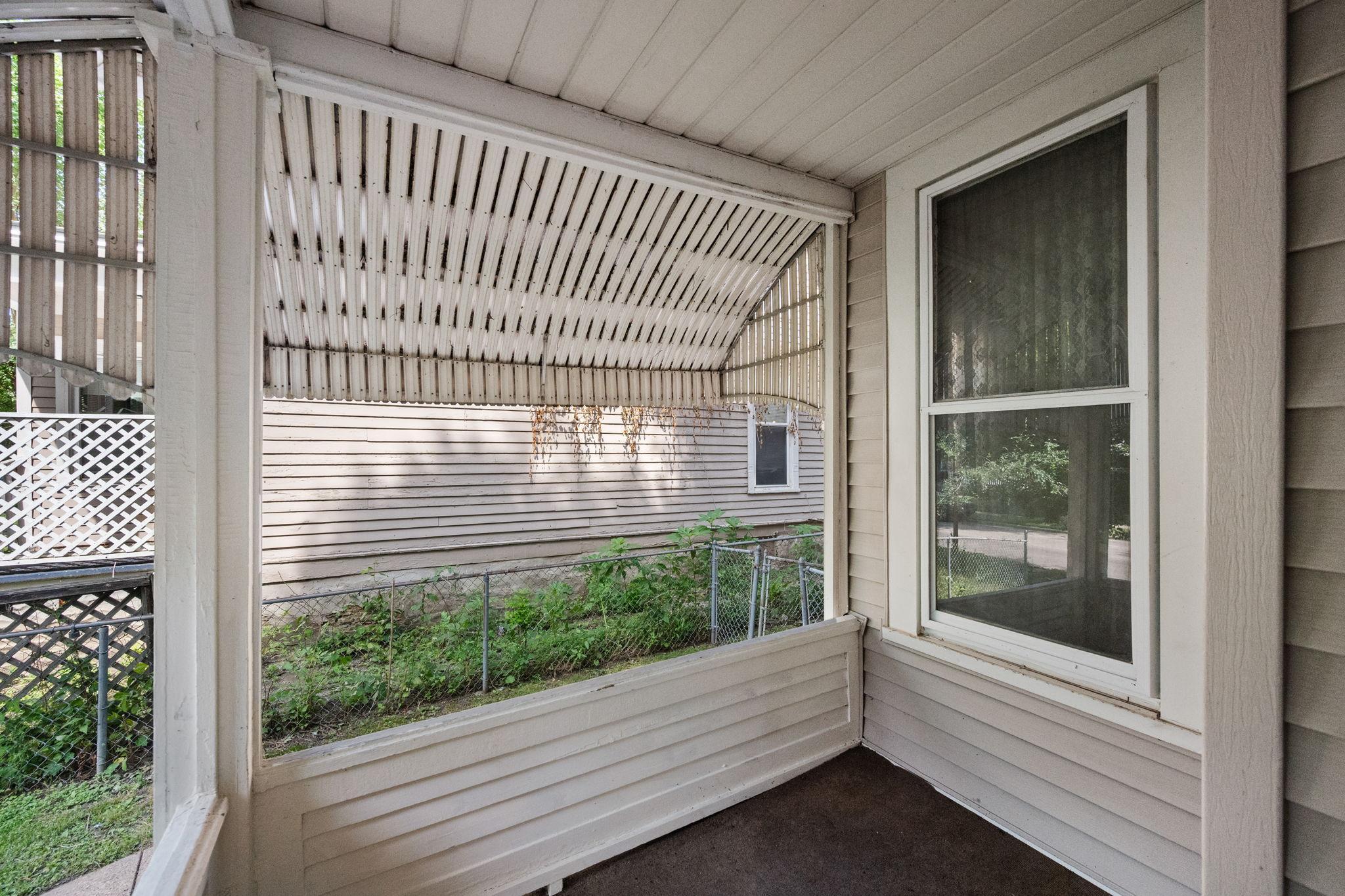 View of Residential at 835 3rd Street, Saint Paul MN 55106, Saint Paul (3 of 46) - Mike Wilen | Minnesota Team Real Estate