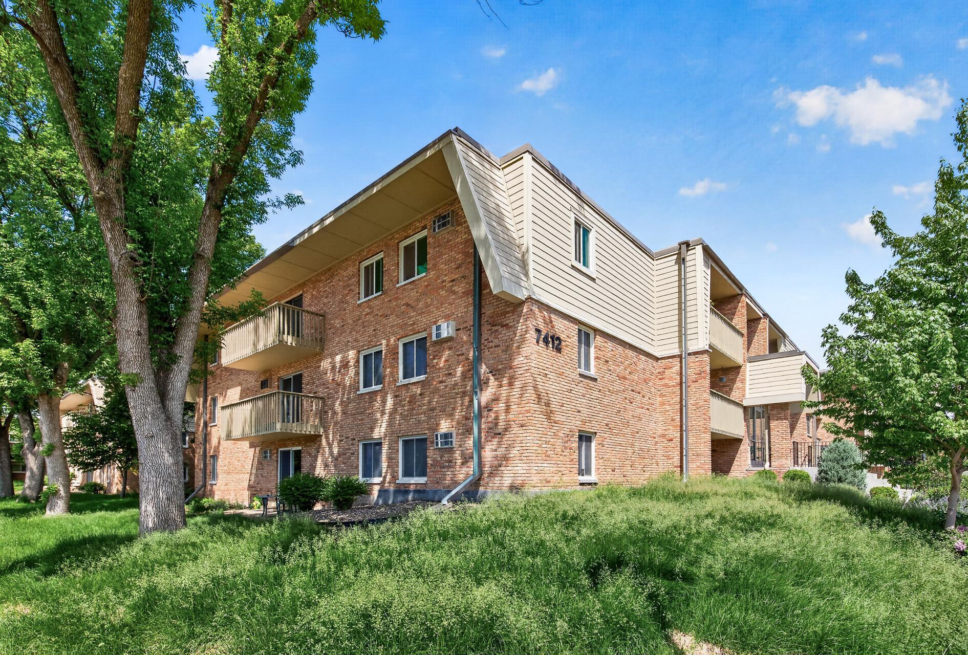 View of Residential at 7412 22nd Street #104, Saint Louis Park MN 55426, Saint Louis Park (26 of 39) - Mike Wilen | Minnesota Team Real Estate
