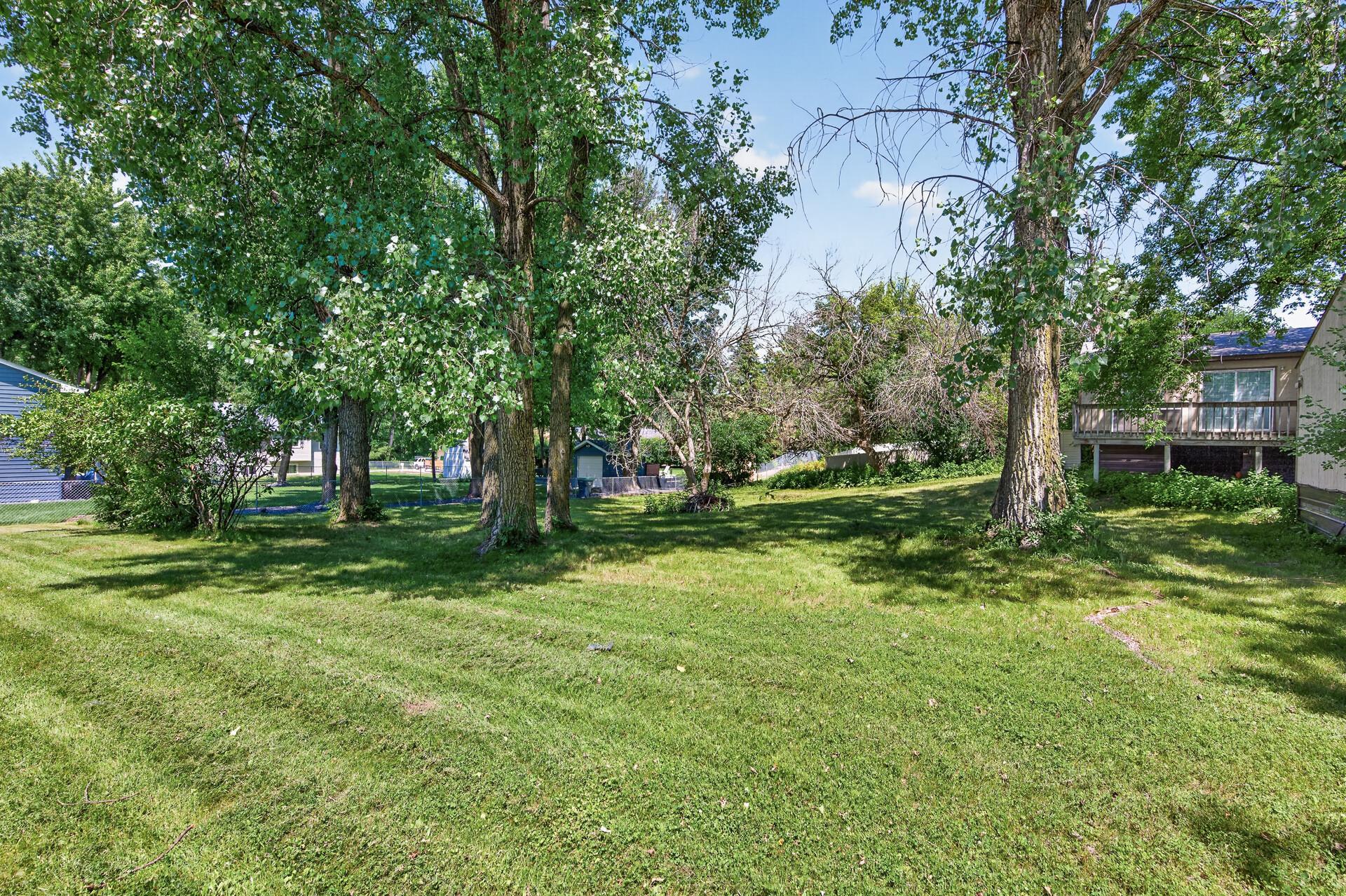 View of Residential at 2709 Holloway Avenue, North Saint Paul MN 55109, North Saint Paul (28 of 37) - Mike Wilen | Minnesota Team Real Estate