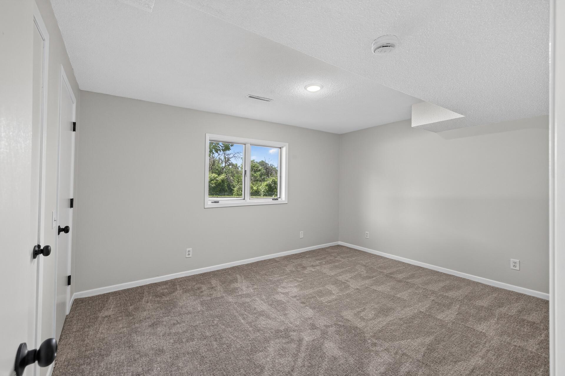 View of Residential at 2709 Holloway Avenue, North Saint Paul MN 55109, North Saint Paul (25 of 37) - Mike Wilen | Minnesota Team Real Estate