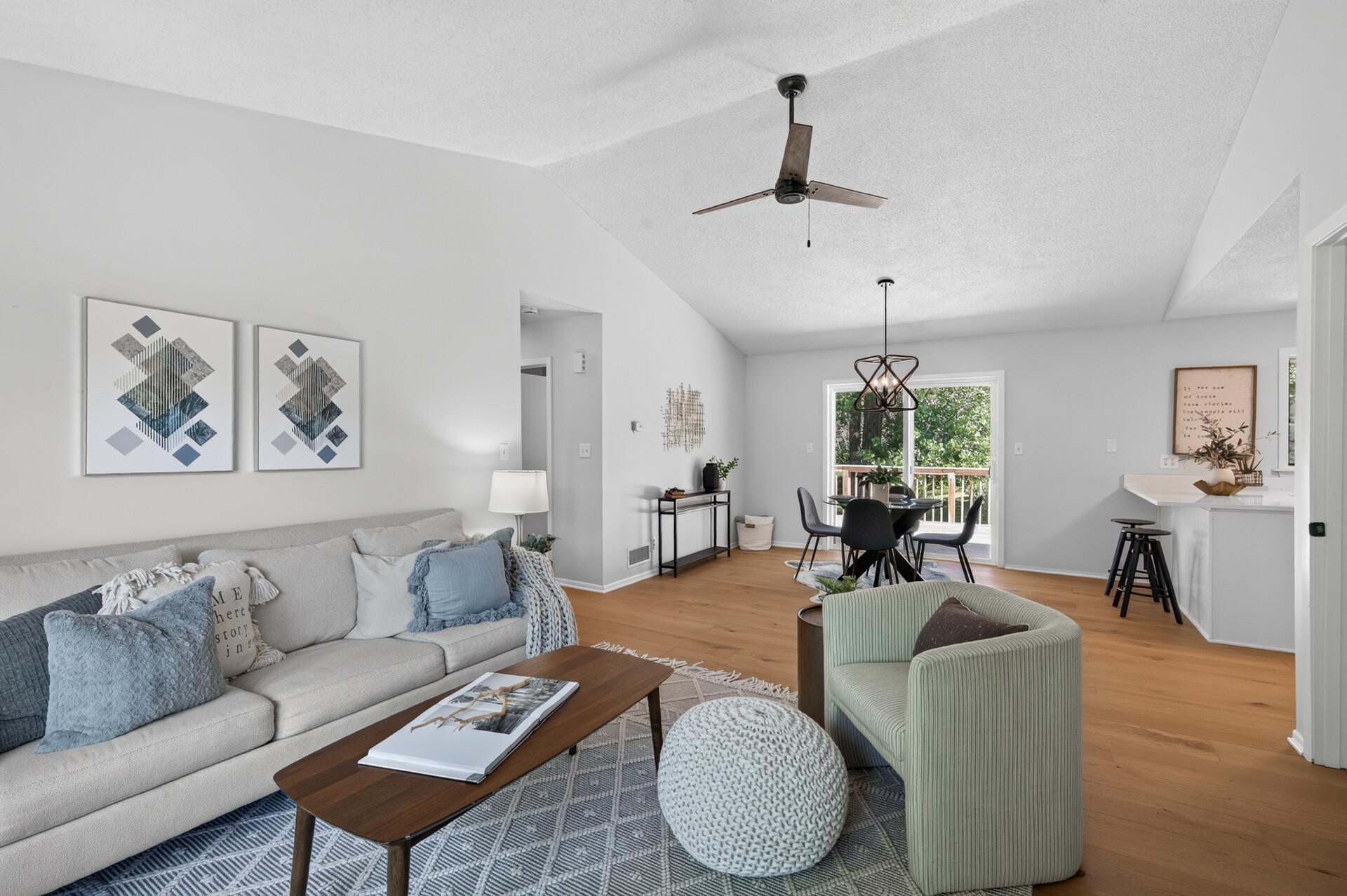 View of Residential at 2709 Holloway Avenue, North Saint Paul MN 55109, North Saint Paul (8 of 37) - Mike Wilen | Minnesota Team Real Estate