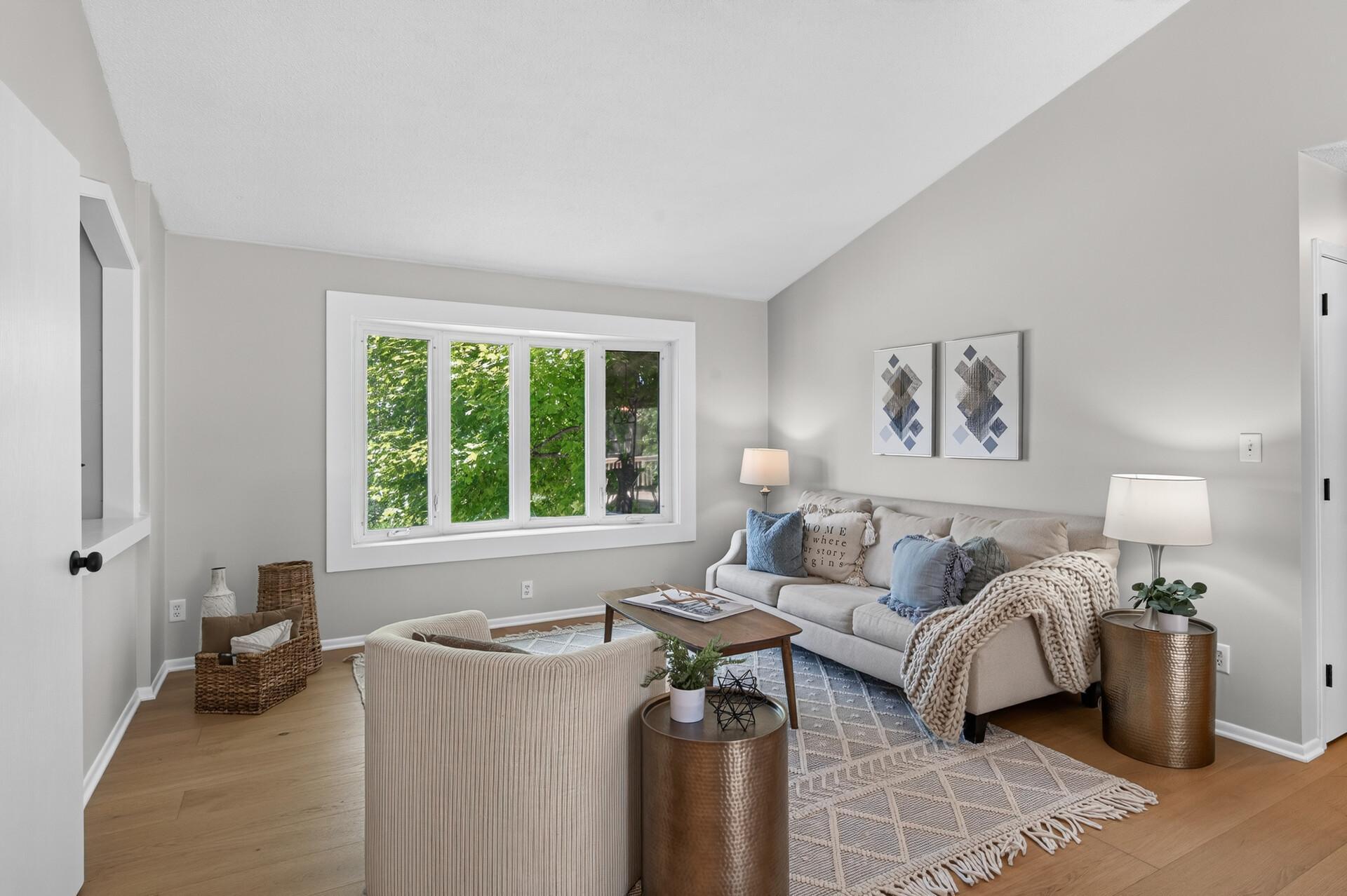 View of Residential at 2709 Holloway Avenue, North Saint Paul MN 55109, North Saint Paul (5 of 37) - Mike Wilen | Minnesota Team Real Estate