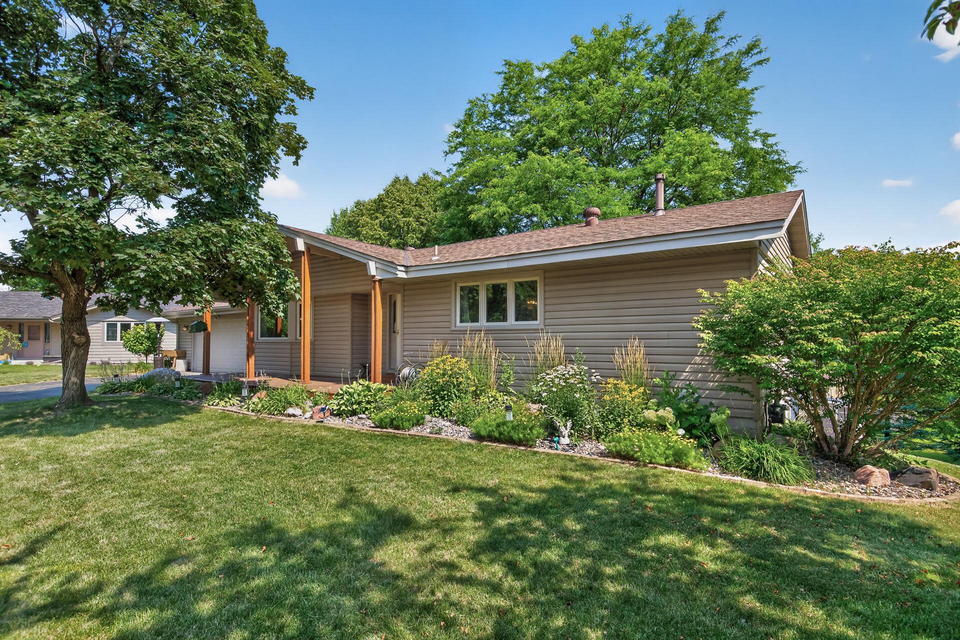 View of Residential at 12912 18th Avenue, Burnsville MN 55337, Burnsville (4 of 49) - Mike Wilen | Minnesota Team Real Estate