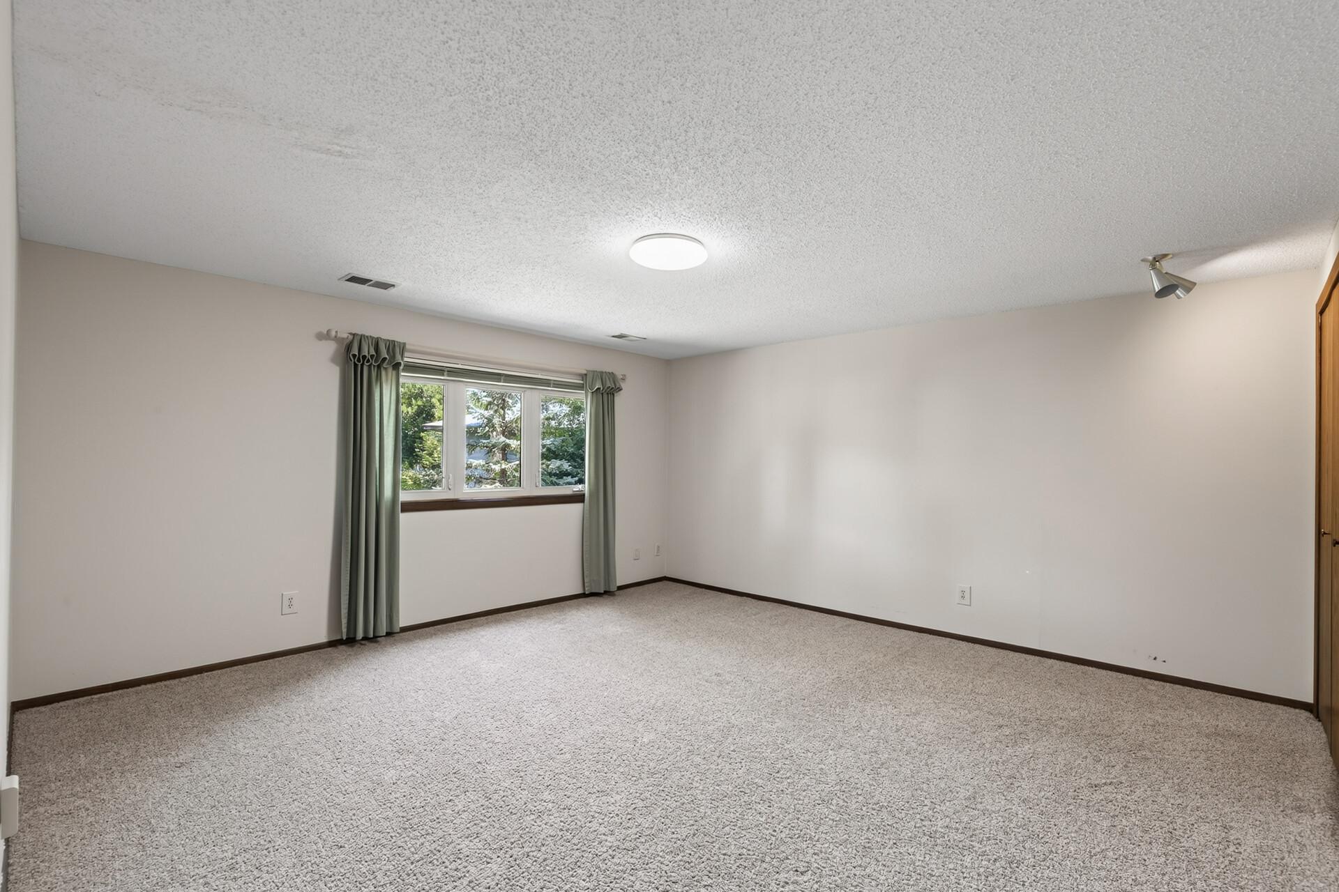 View of Residential at 12912 18th Avenue, Burnsville MN 55337, Burnsville (36 of 49) - Mike Wilen | Minnesota Team Real Estate