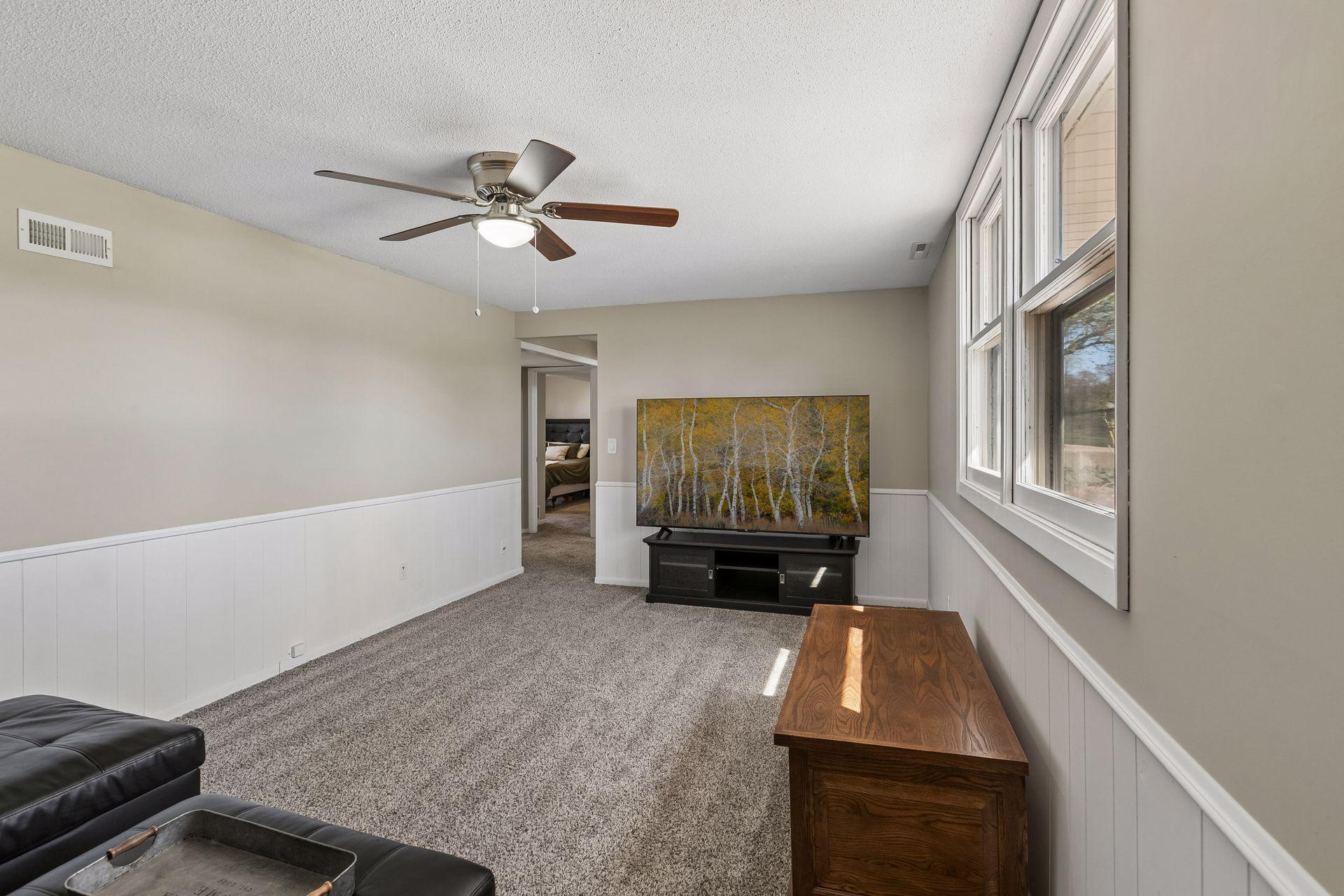 View of Residential at 4501 Oregon Avenue, New Hope MN 55428, New Hope (25 of 33) - Mike Wilen | Minnesota Team Real Estate