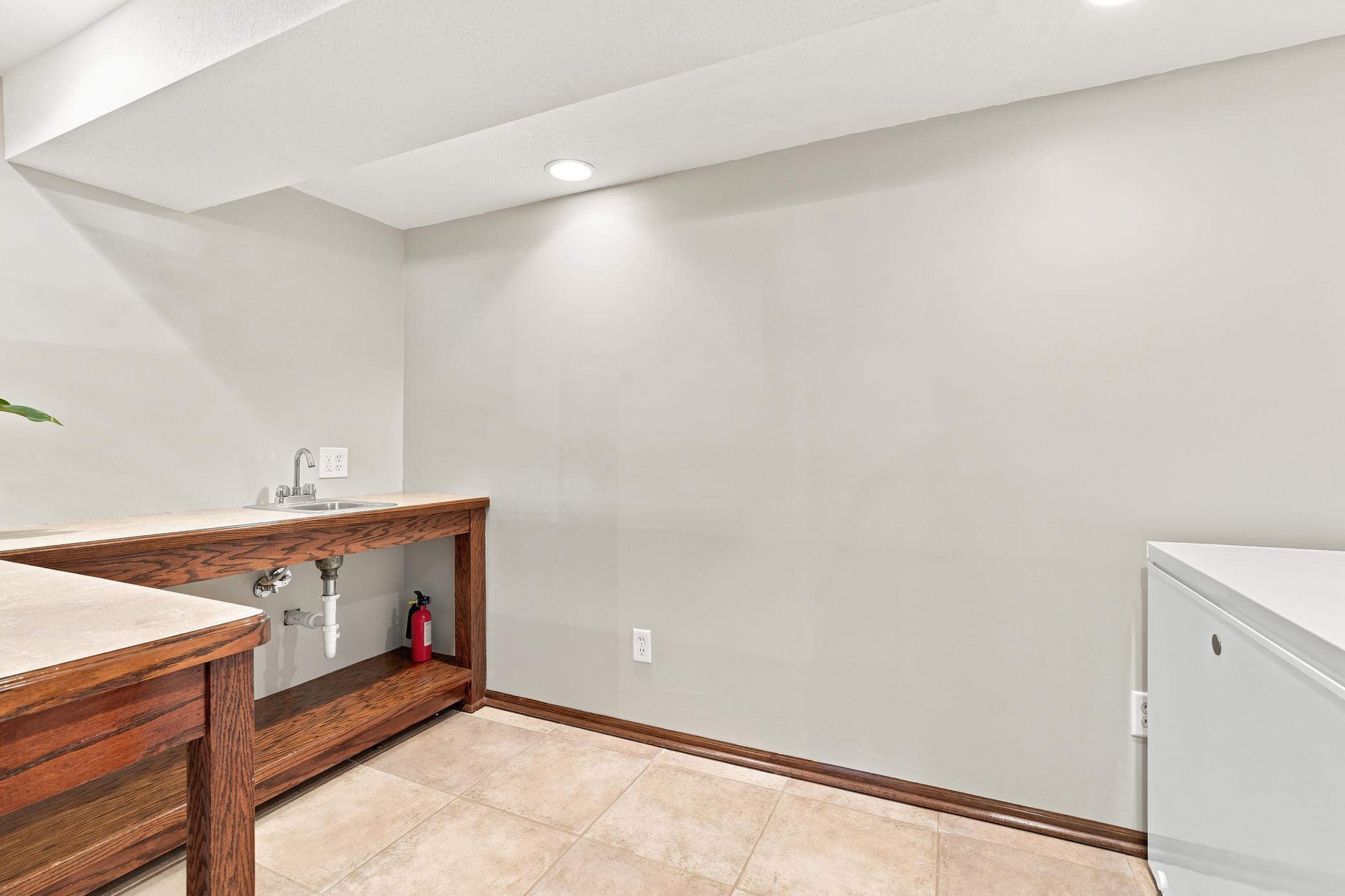 View of Residential at 3224 Hillsboro Avenue, New Hope MN 55427, New Hope (21 of 30) - Mike Wilen | Minnesota Team Real Estate
