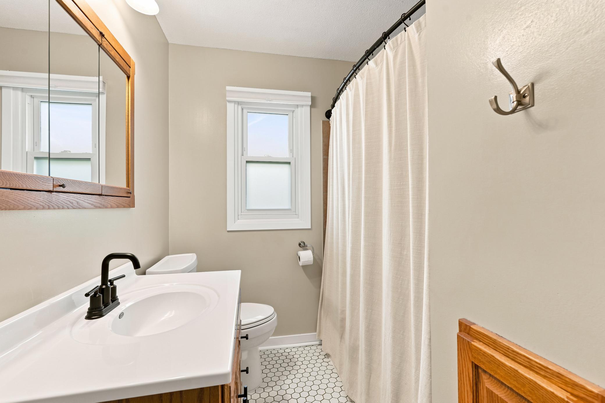 View of Residential at 3224 Hillsboro Avenue, New Hope MN 55427, New Hope (17 of 30) - Mike Wilen | Minnesota Team Real Estate