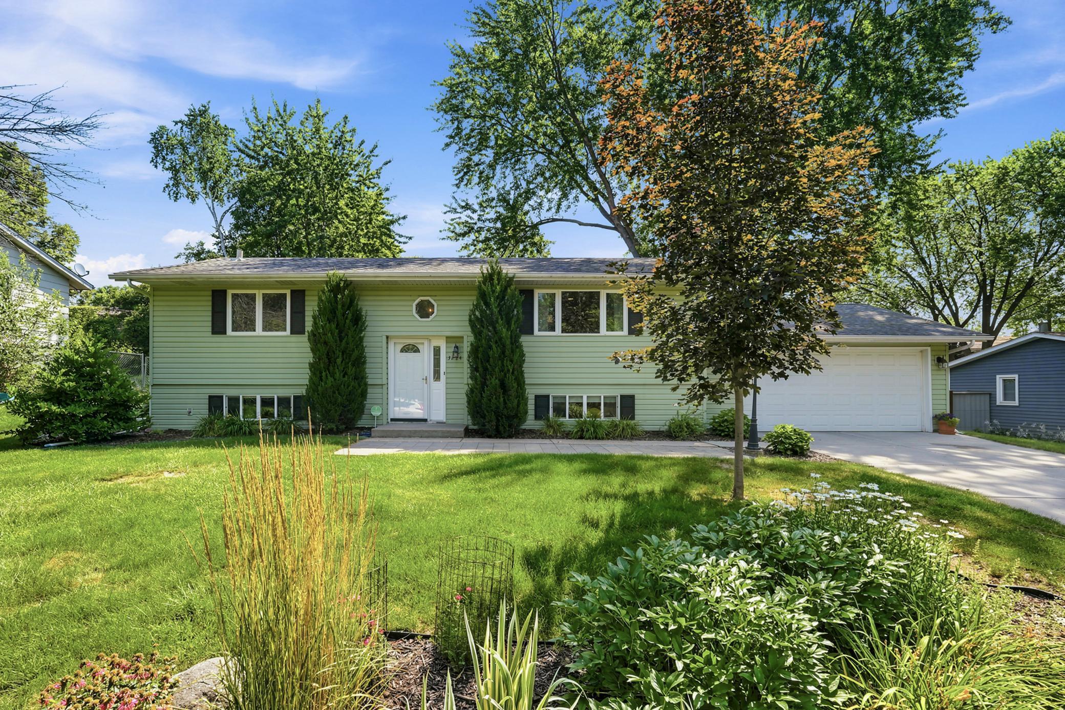 View of Residential at 3224 Hillsboro Avenue, New Hope MN 55427, New Hope - Mike Wilen | Minnesota Team Real Estate