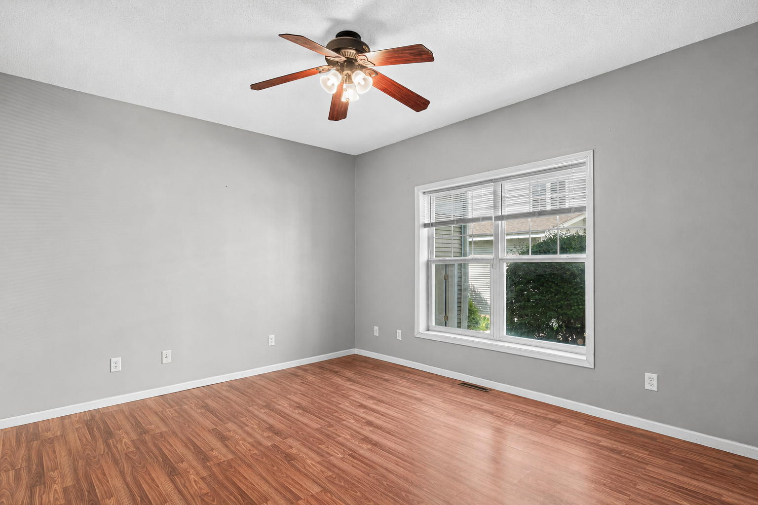 View of Residential at 2917 Hemingway Drive, Chaska MN 55318, Chaska (17 of 31) - Mike Wilen | Minnesota Team Real Estate