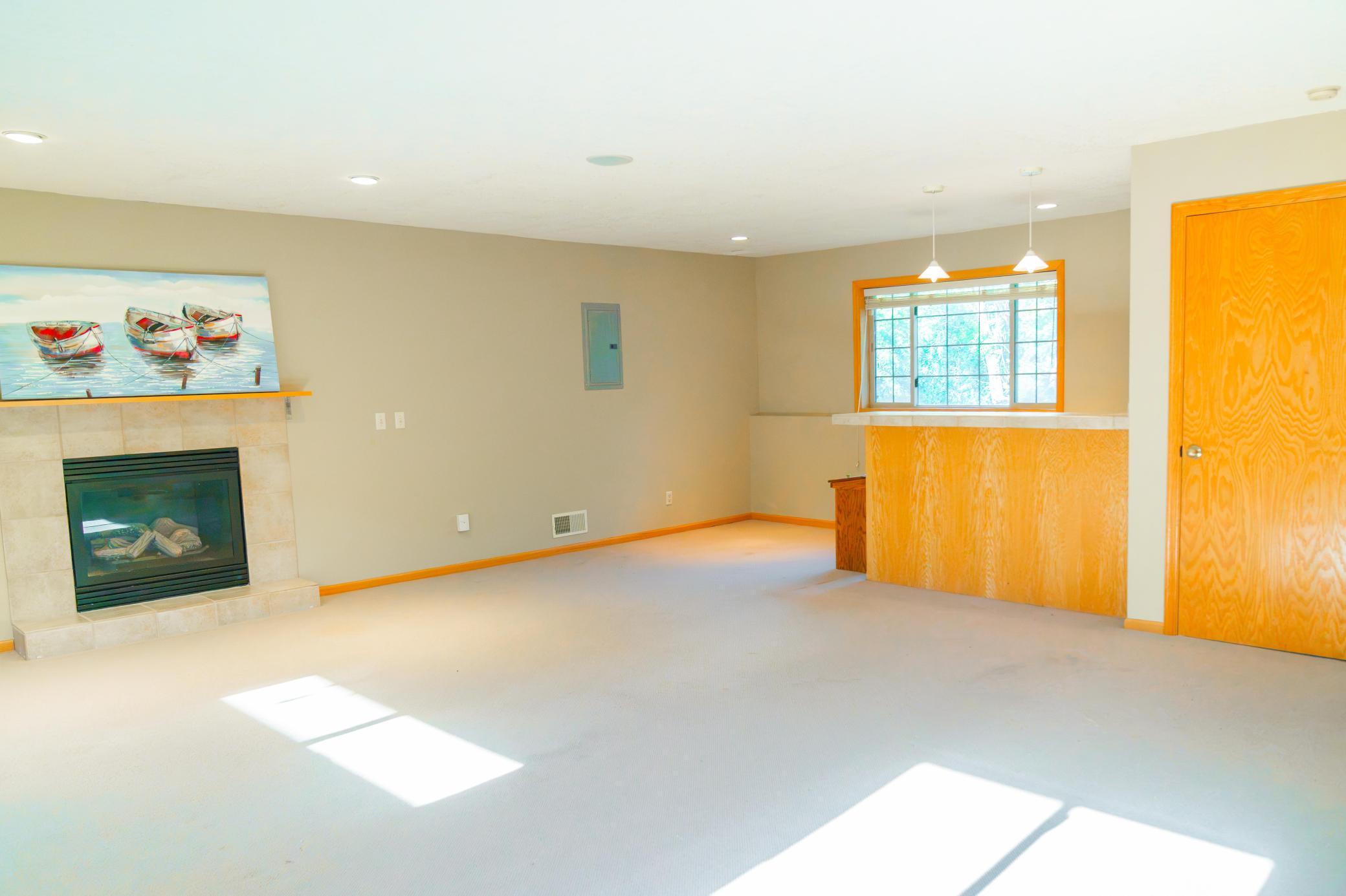 View of Residential at 2543 Cypress Street, Maplewood MN 55109, Maplewood (37 of 42) - Mike Wilen | Minnesota Team Real Estate