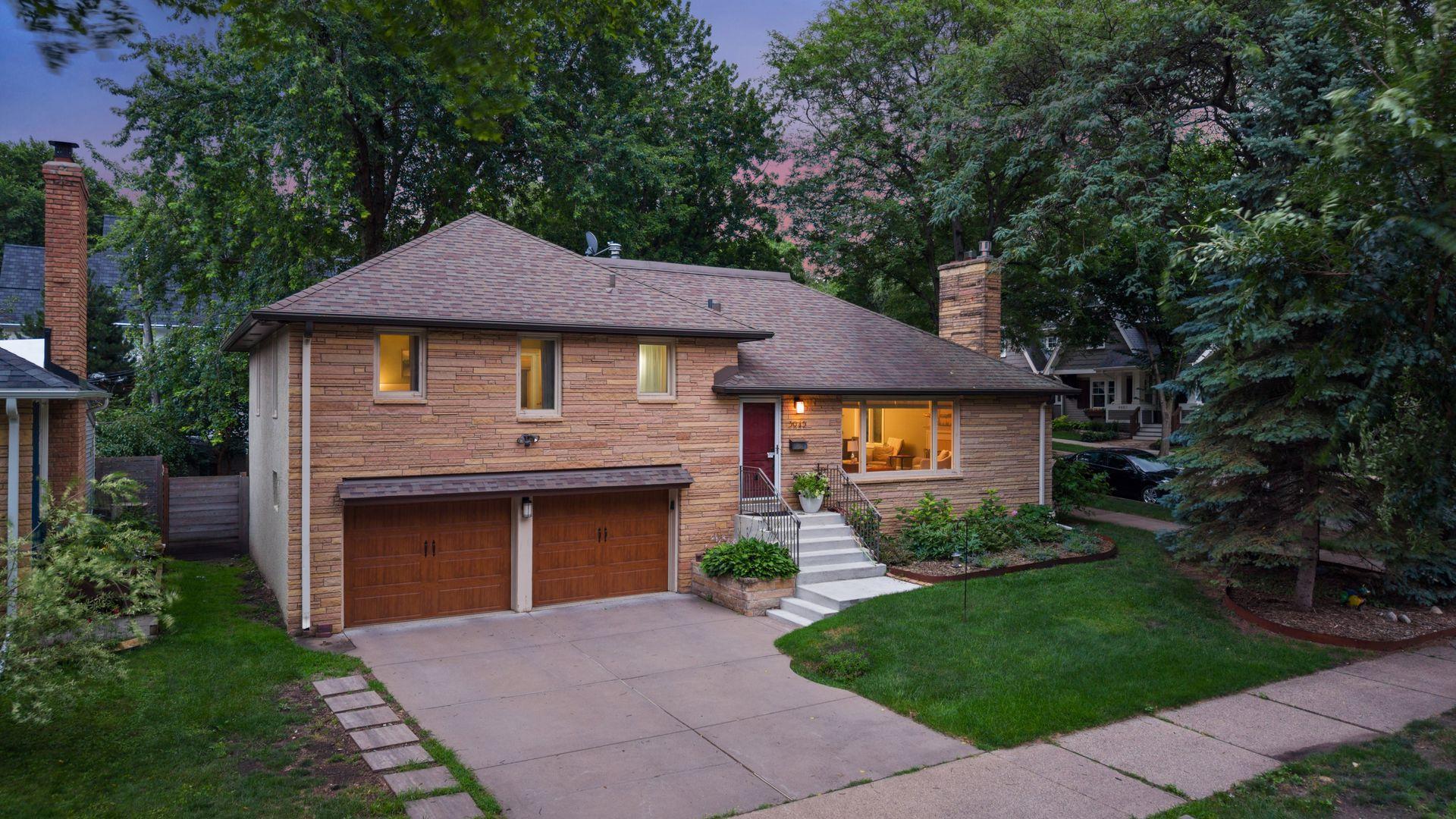 View of Residential at 3945 Xerxes Avenue, Minneapolis MN 55410, Minneapolis - Mike Wilen | Minnesota Team Real Estate