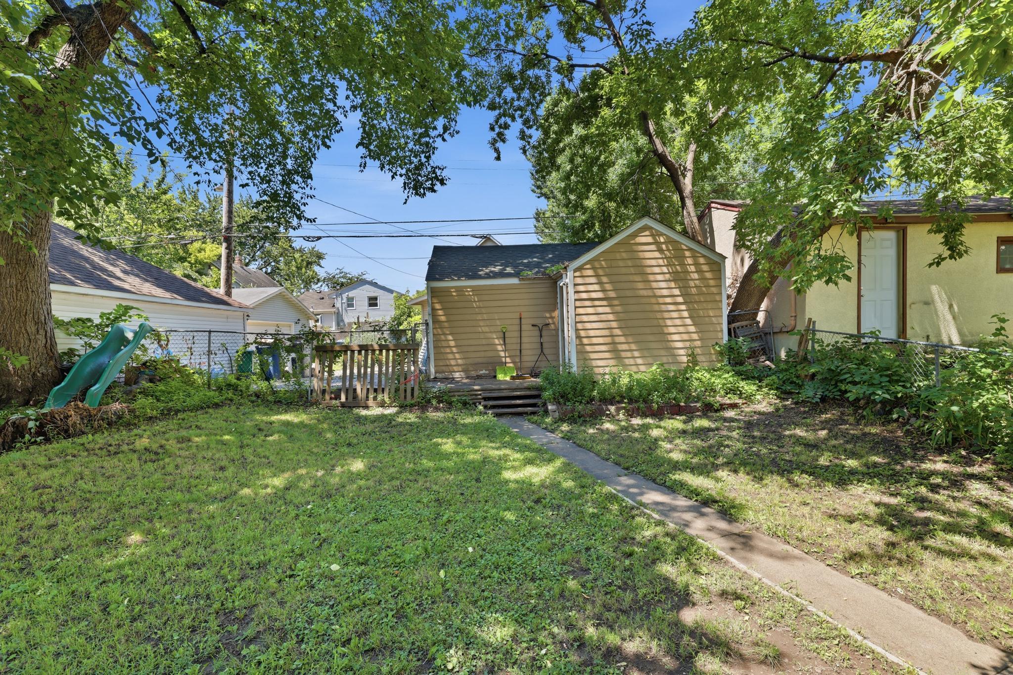 View of Residential at 2815 Irving Avenue, Minneapolis MN 55411, Minneapolis (21 of 27) - Mike Wilen | Minnesota Team Real Estate