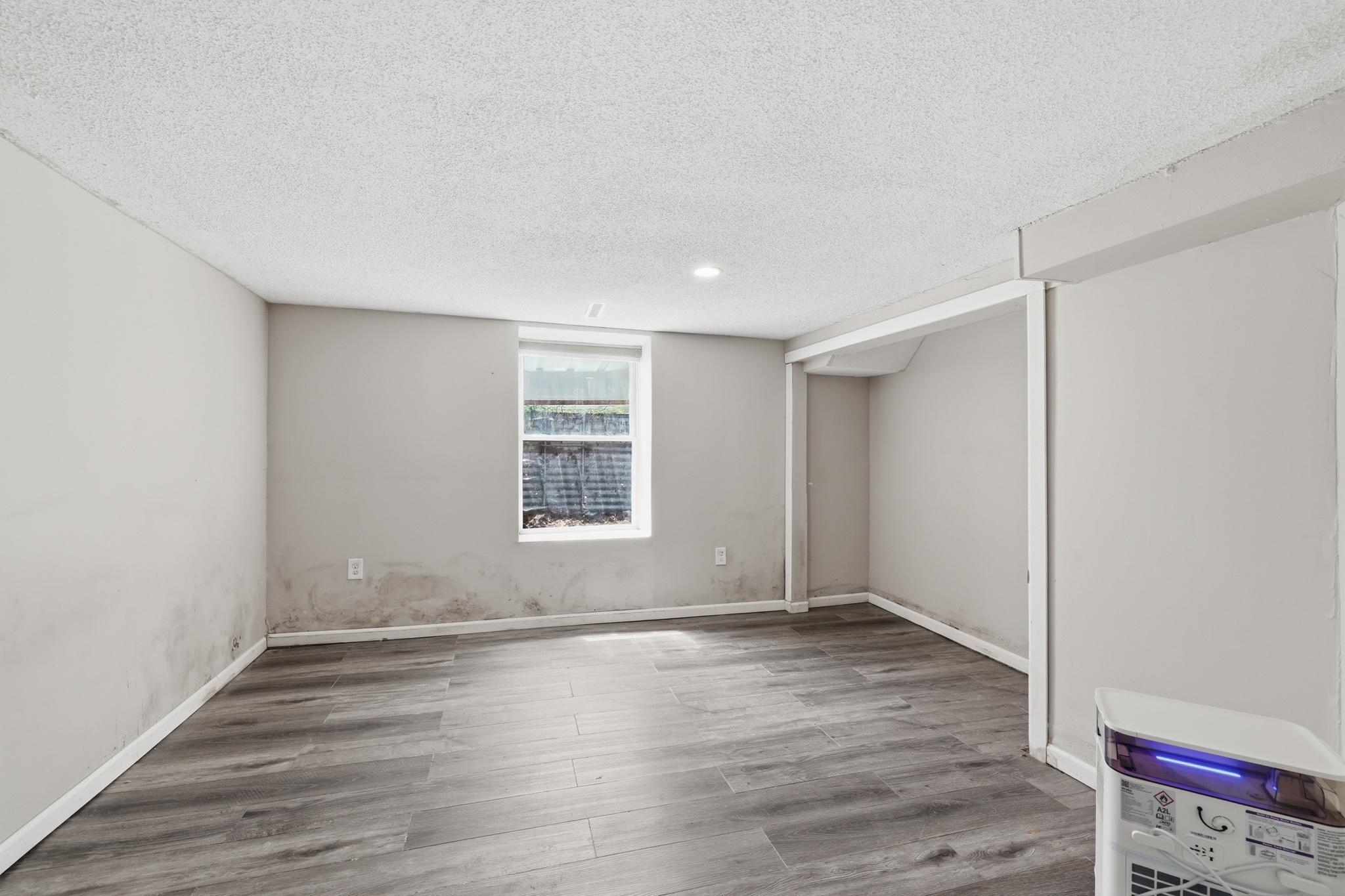 View of Residential at 2815 Irving Avenue, Minneapolis MN 55411, Minneapolis (17 of 27) - Mike Wilen | Minnesota Team Real Estate
