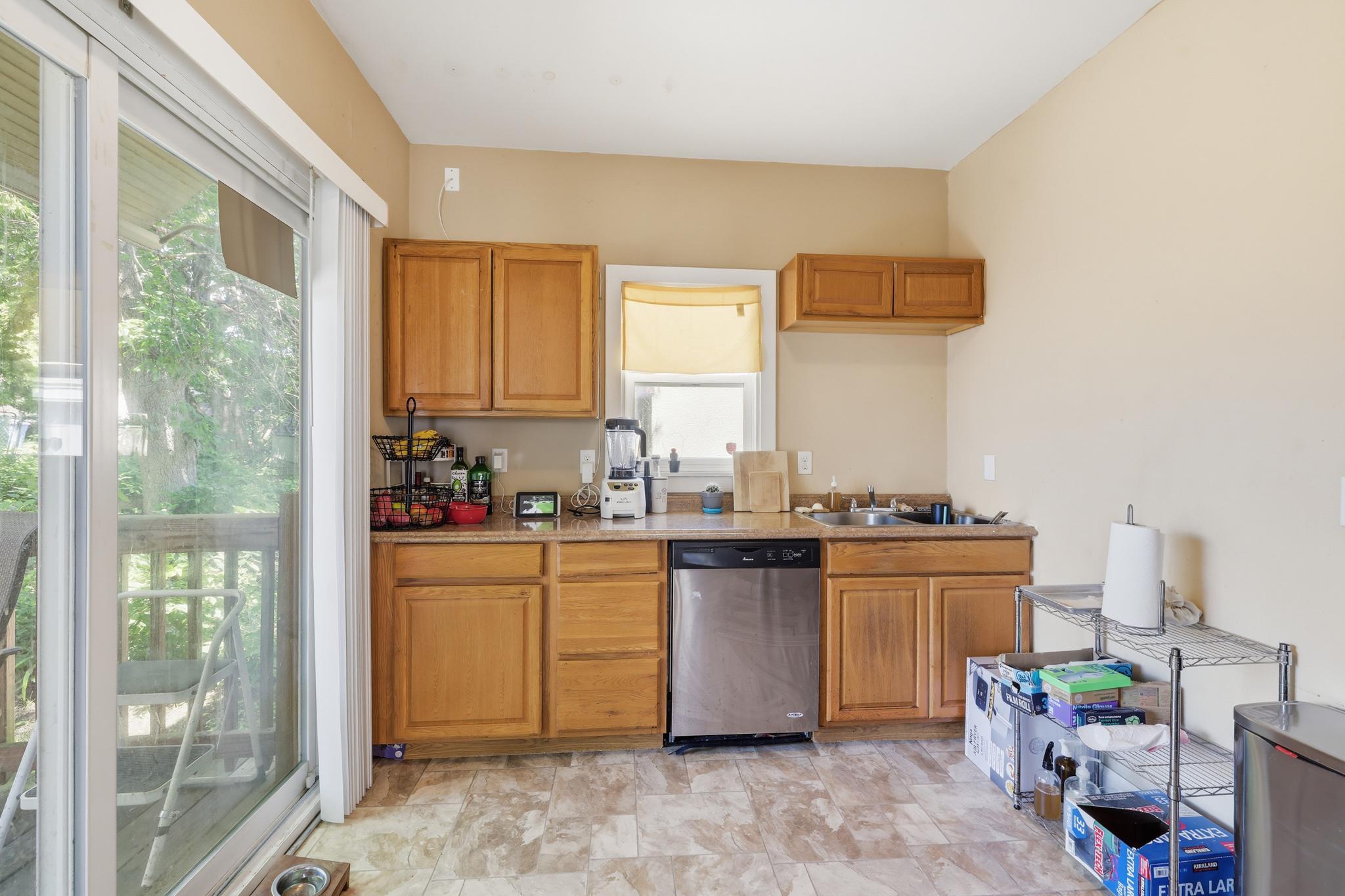 View of Residential at 2815 Irving Avenue, Minneapolis MN 55411, Minneapolis (9 of 27) - Mike Wilen | Minnesota Team Real Estate