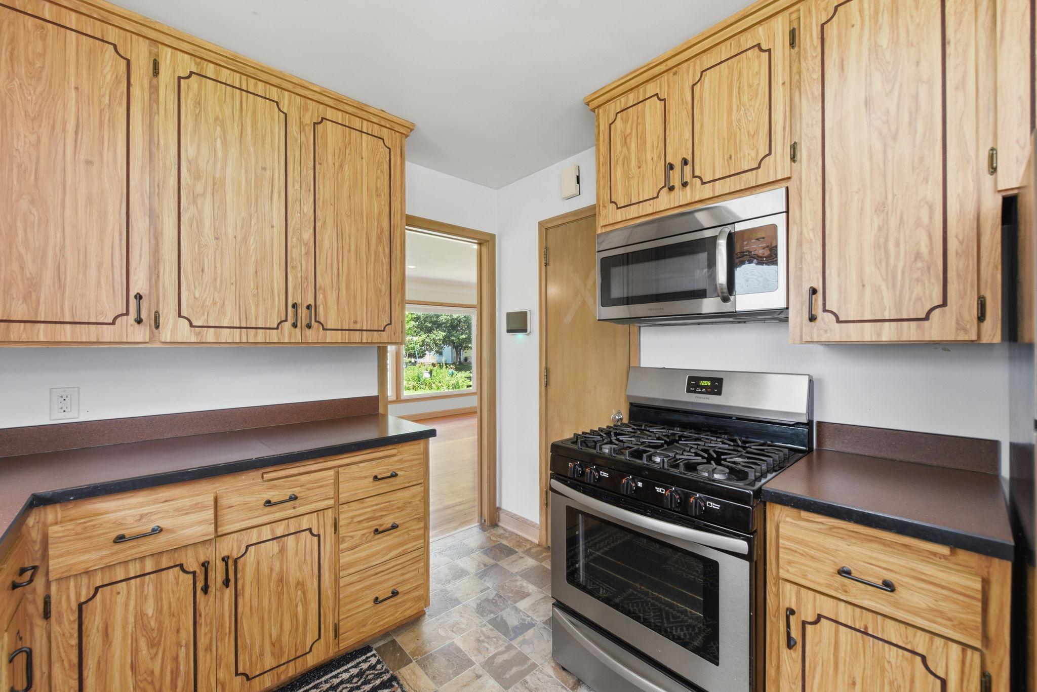 View of Residential at 3426 Zenith Avenue, Robbinsdale MN 55422, Robbinsdale (12 of 46) - Mike Wilen | Minnesota Team Real Estate