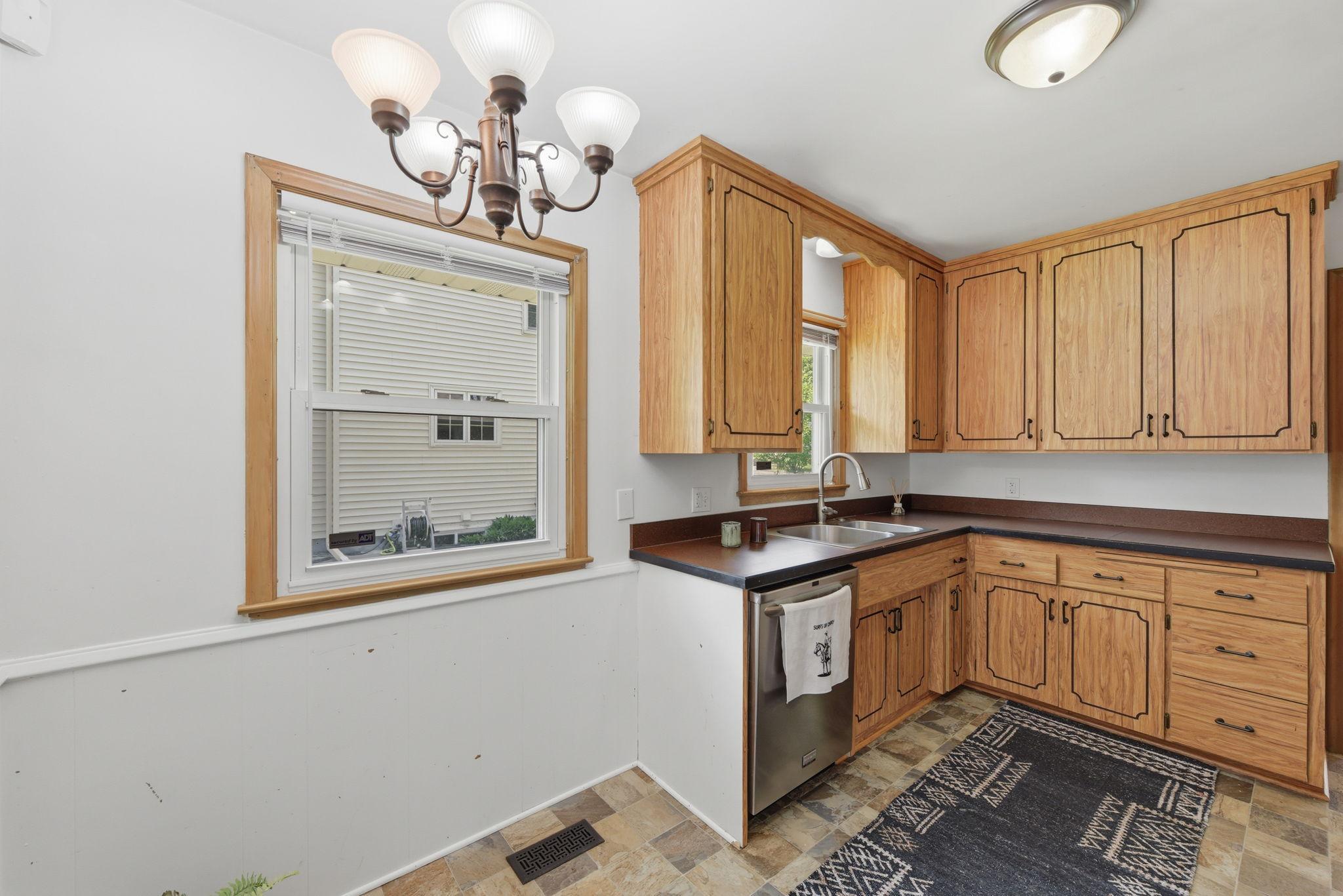 View of Residential at 3426 Zenith Avenue, Robbinsdale MN 55422, Robbinsdale (14 of 46) - Mike Wilen | Minnesota Team Real Estate