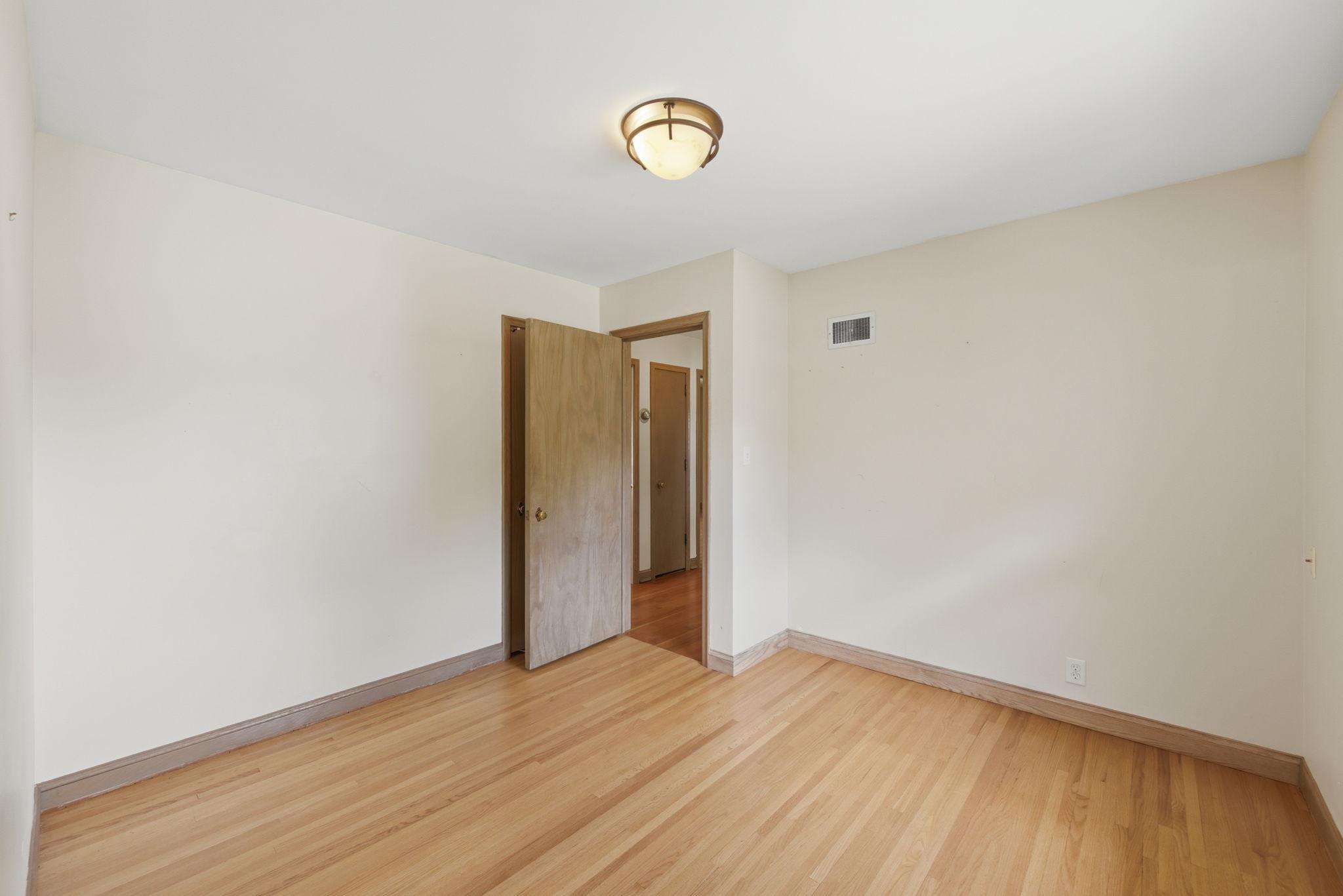 View of Residential at 3426 Zenith Avenue, Robbinsdale MN 55422, Robbinsdale (16 of 46) - Mike Wilen | Minnesota Team Real Estate