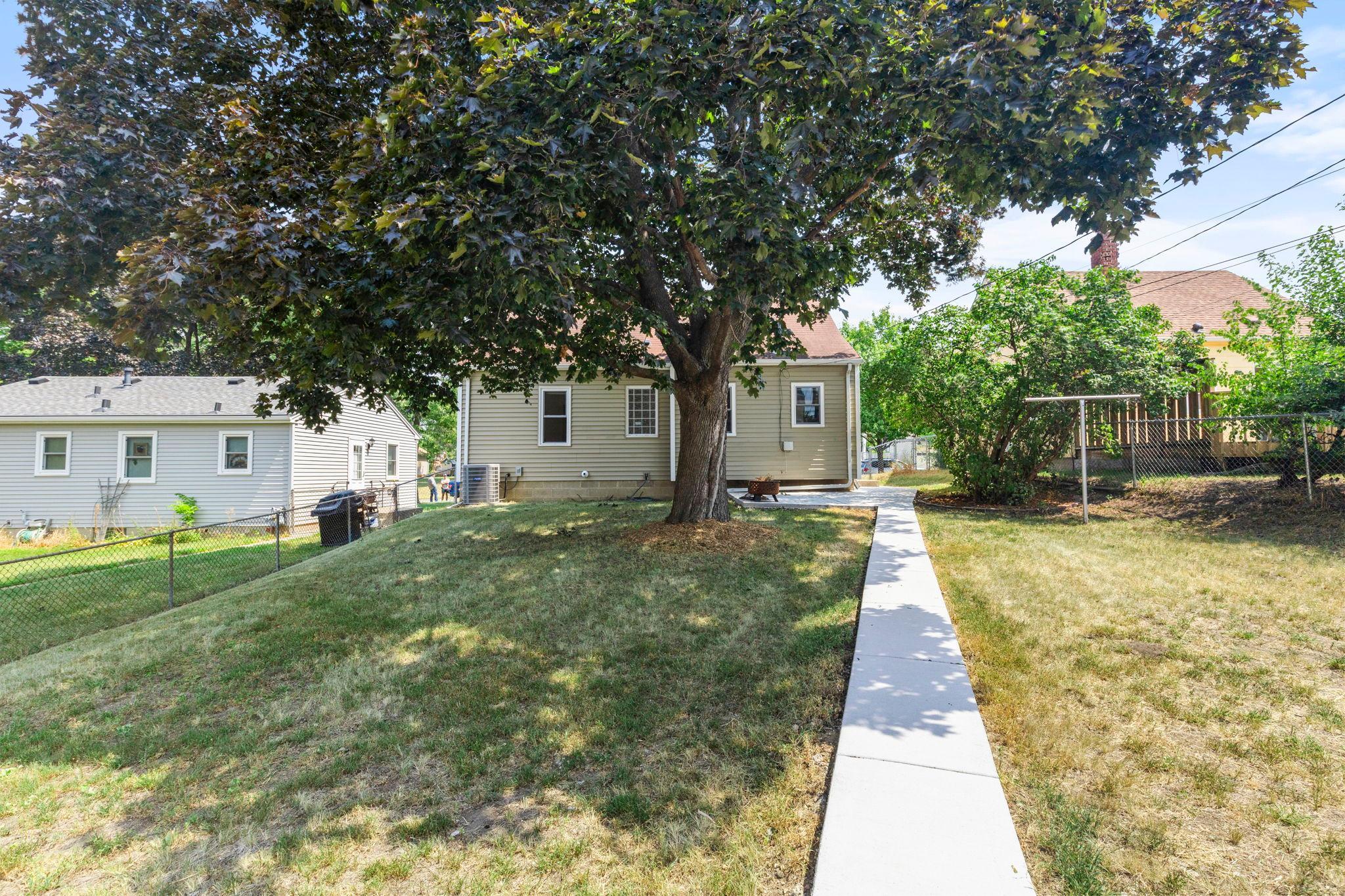 View of Residential at 6712 Washburn Avenue, Richfield MN 55423, Richfield (40 of 44) - Mike Wilen | Minnesota Team Real Estate