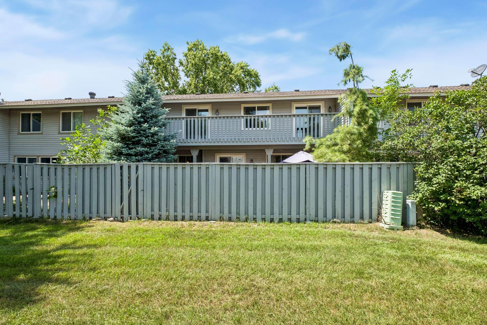 View of Residential at 954 Carmel Court, Shoreview MN 55126, Shoreview (31 of 32) - Mike Wilen | Minnesota Team Real Estate