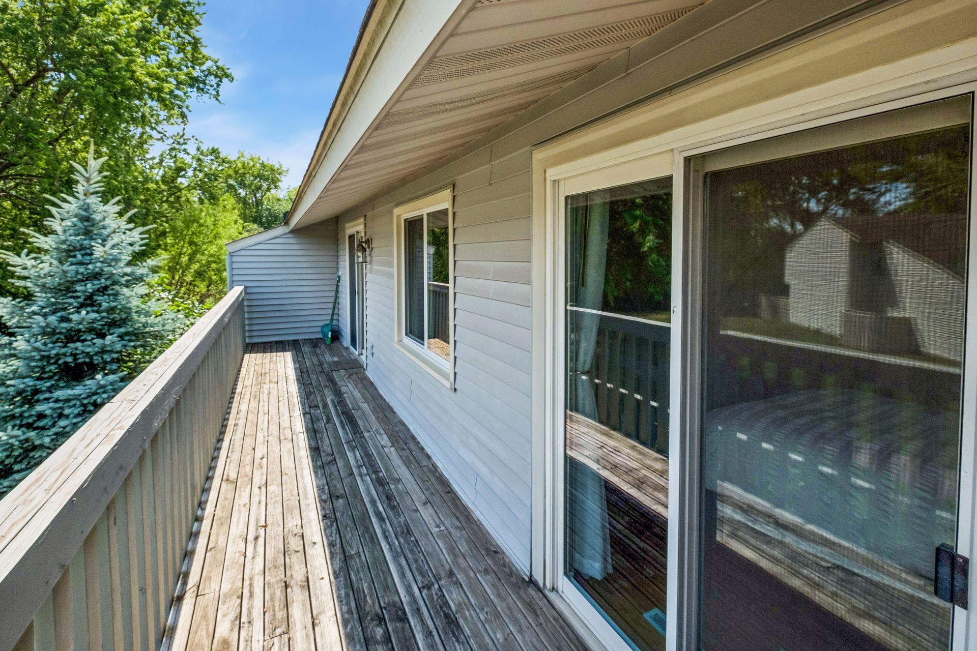 View of Residential at 954 Carmel Court, Shoreview MN 55126, Shoreview (26 of 32) - Mike Wilen | Minnesota Team Real Estate