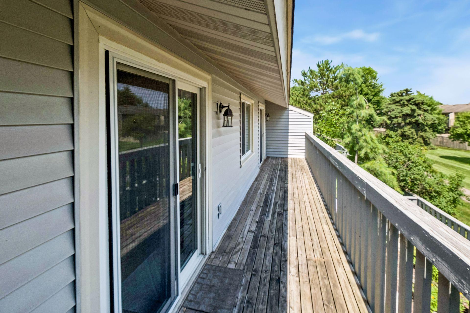 View of Residential at 954 Carmel Court, Shoreview MN 55126, Shoreview (25 of 32) - Mike Wilen | Minnesota Team Real Estate
